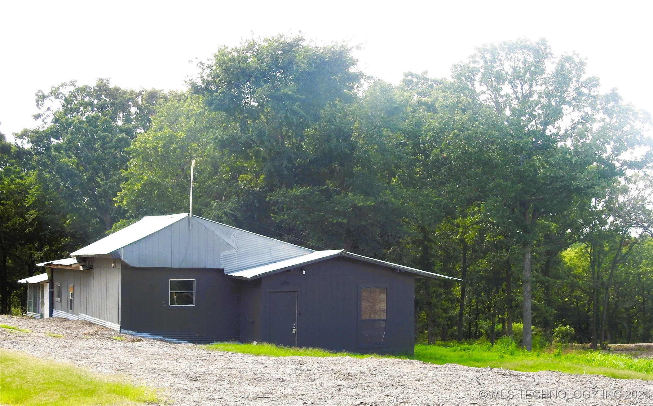 20910 Blackjack Trail Property Photo 1