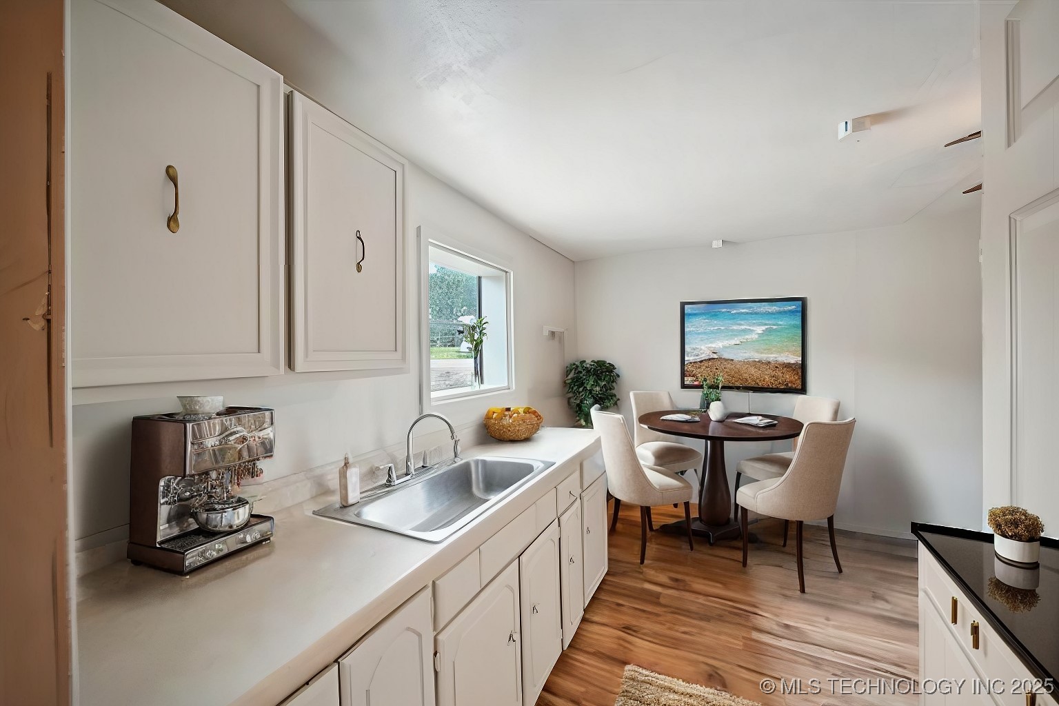 20910 Blackjack Trail Property Photo 8