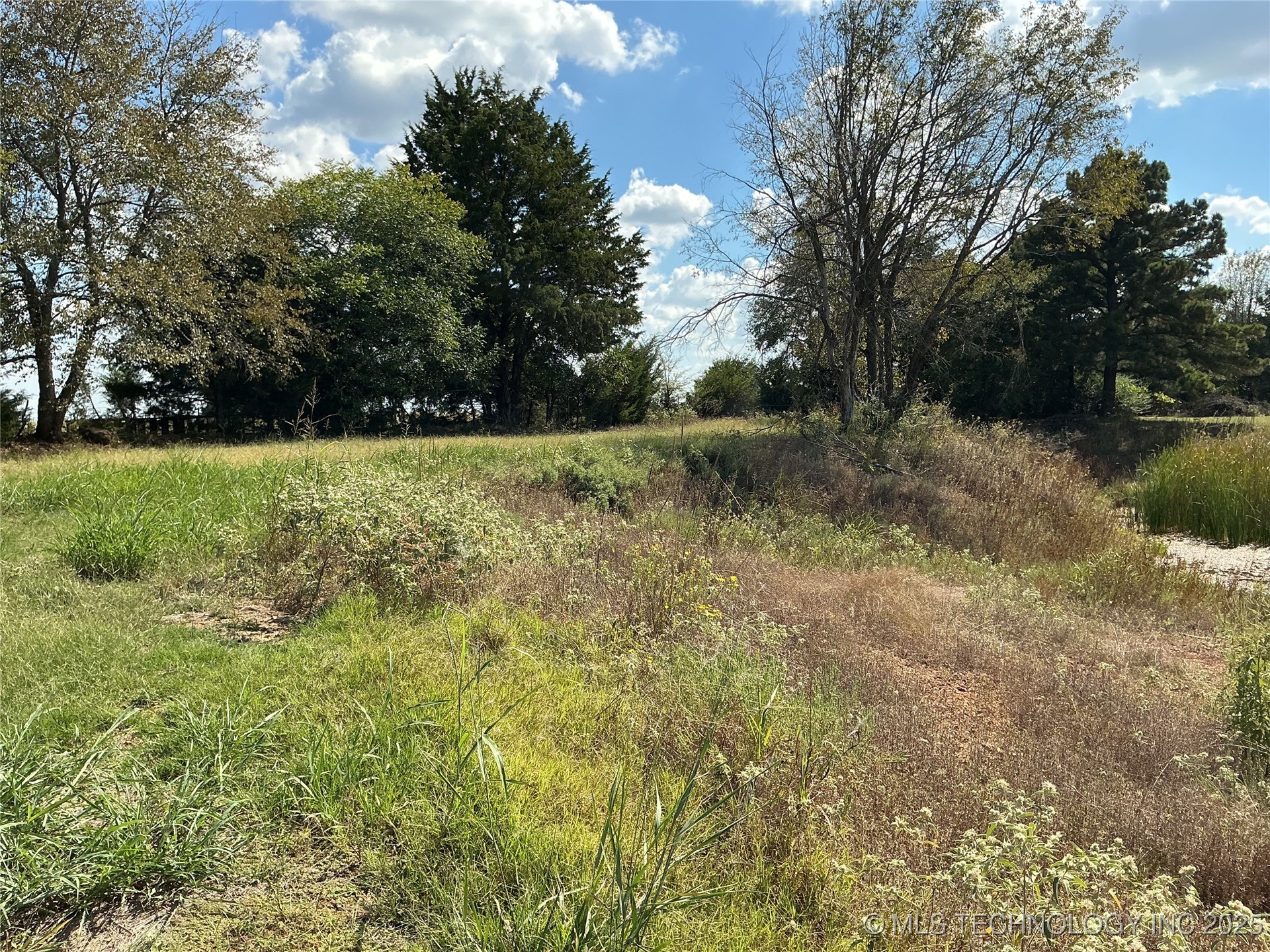 1163 S Risner Street Property Photo 3