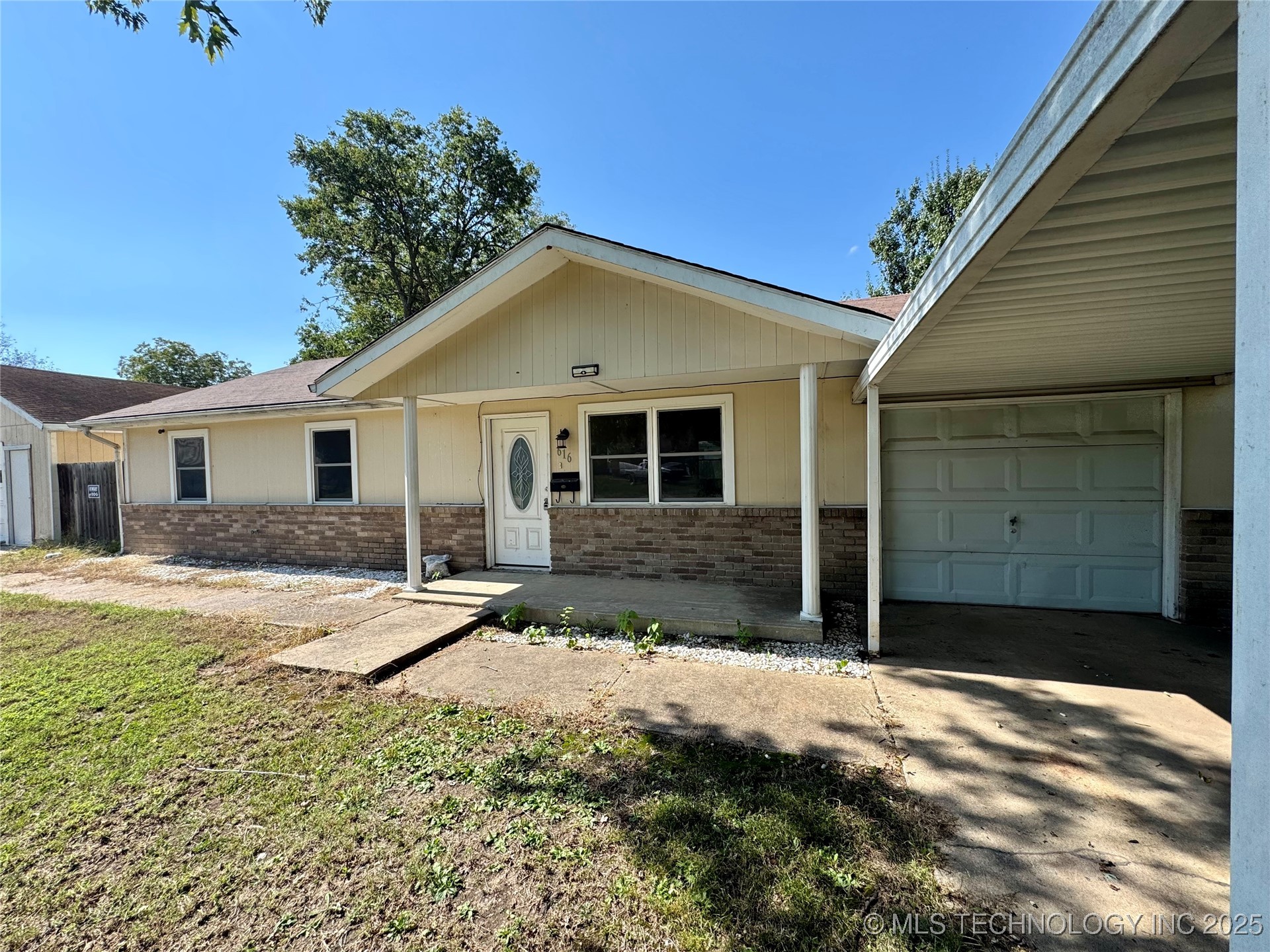 616 D Street Se Property Photo 2