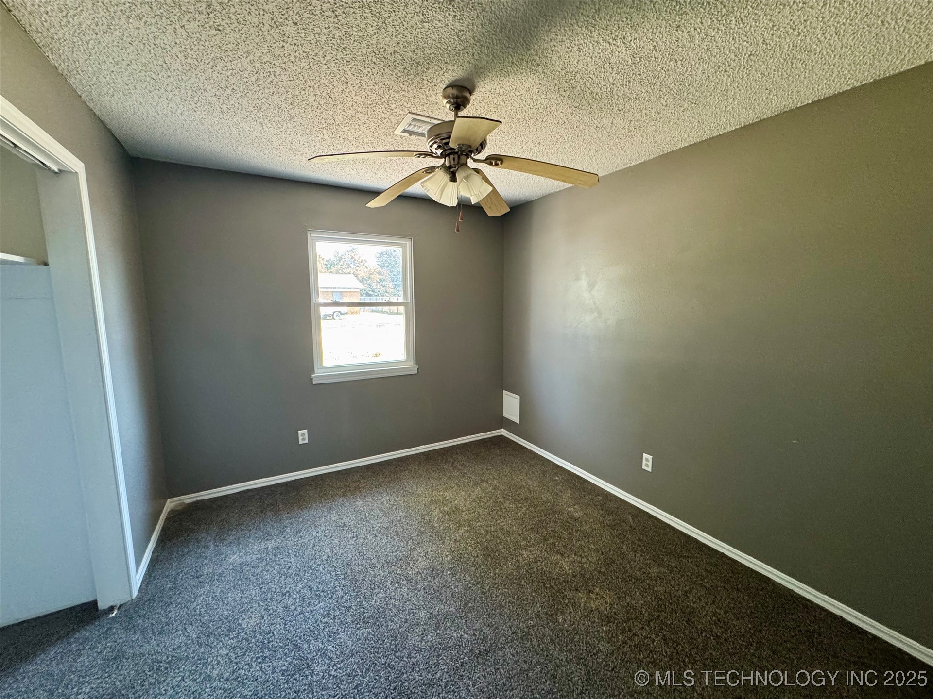 616 D Street Se Property Photo 7