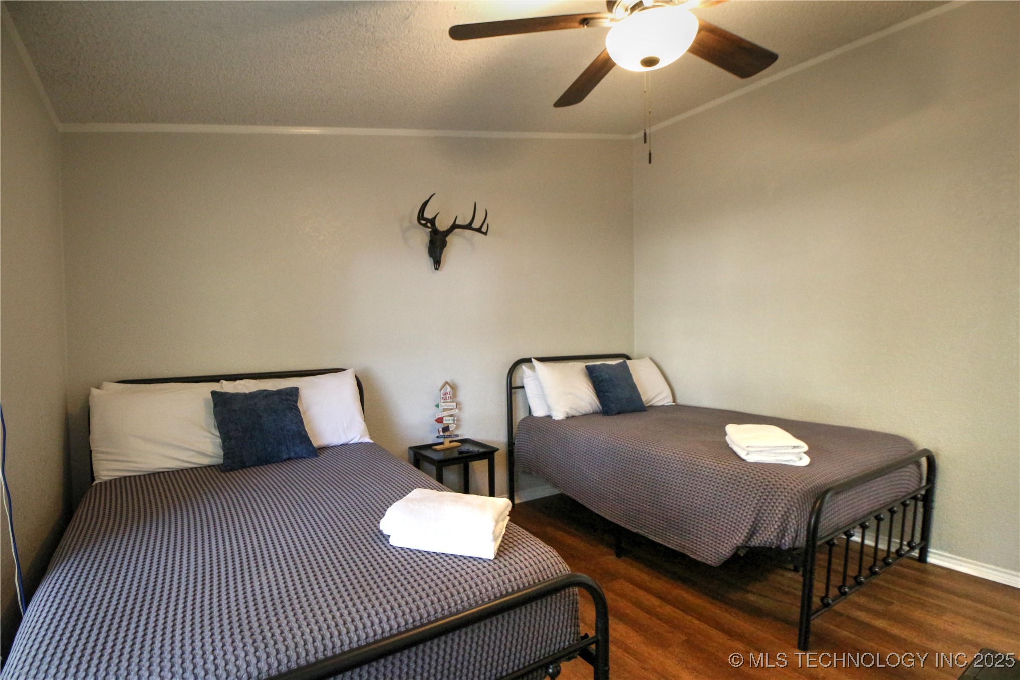 4028 Carefree Lane Property Photo 15