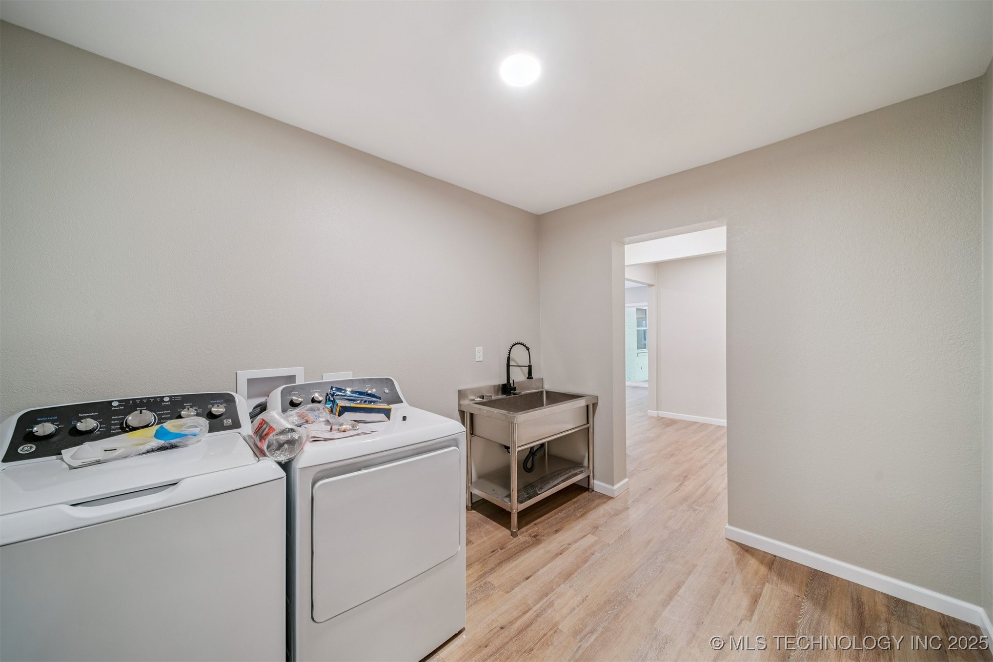 7624 S 230th East Avenue Property Photo 30