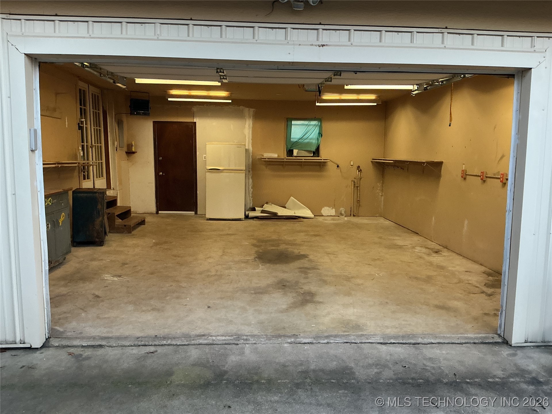 701 Cassie Street Property Photo 32