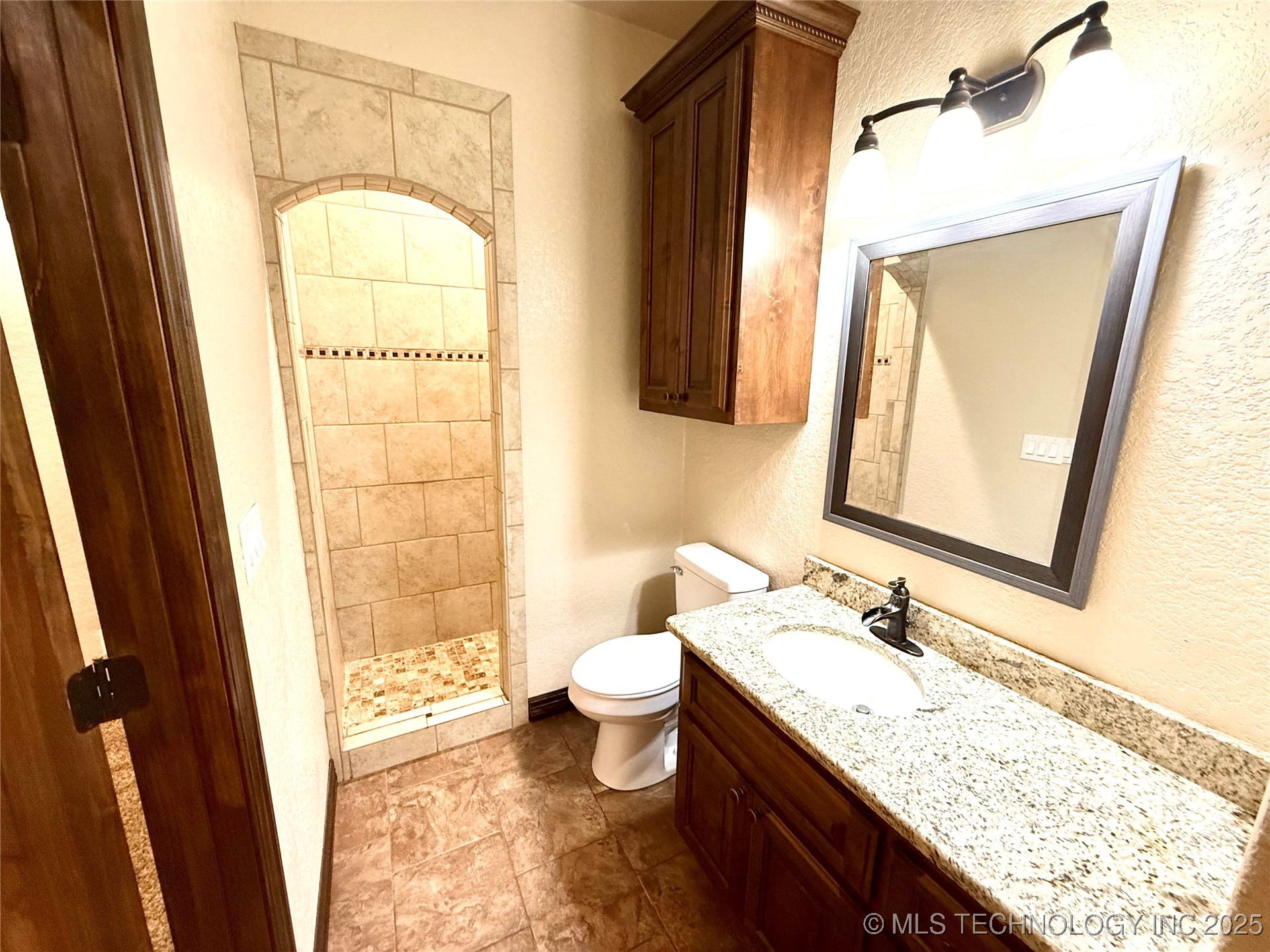 427996 E 1050 Rd Road Property Photo 27