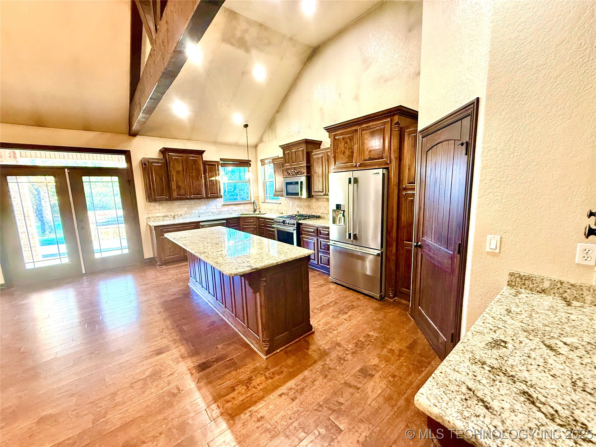 427996 E 1050 Rd Road Property Photo 32