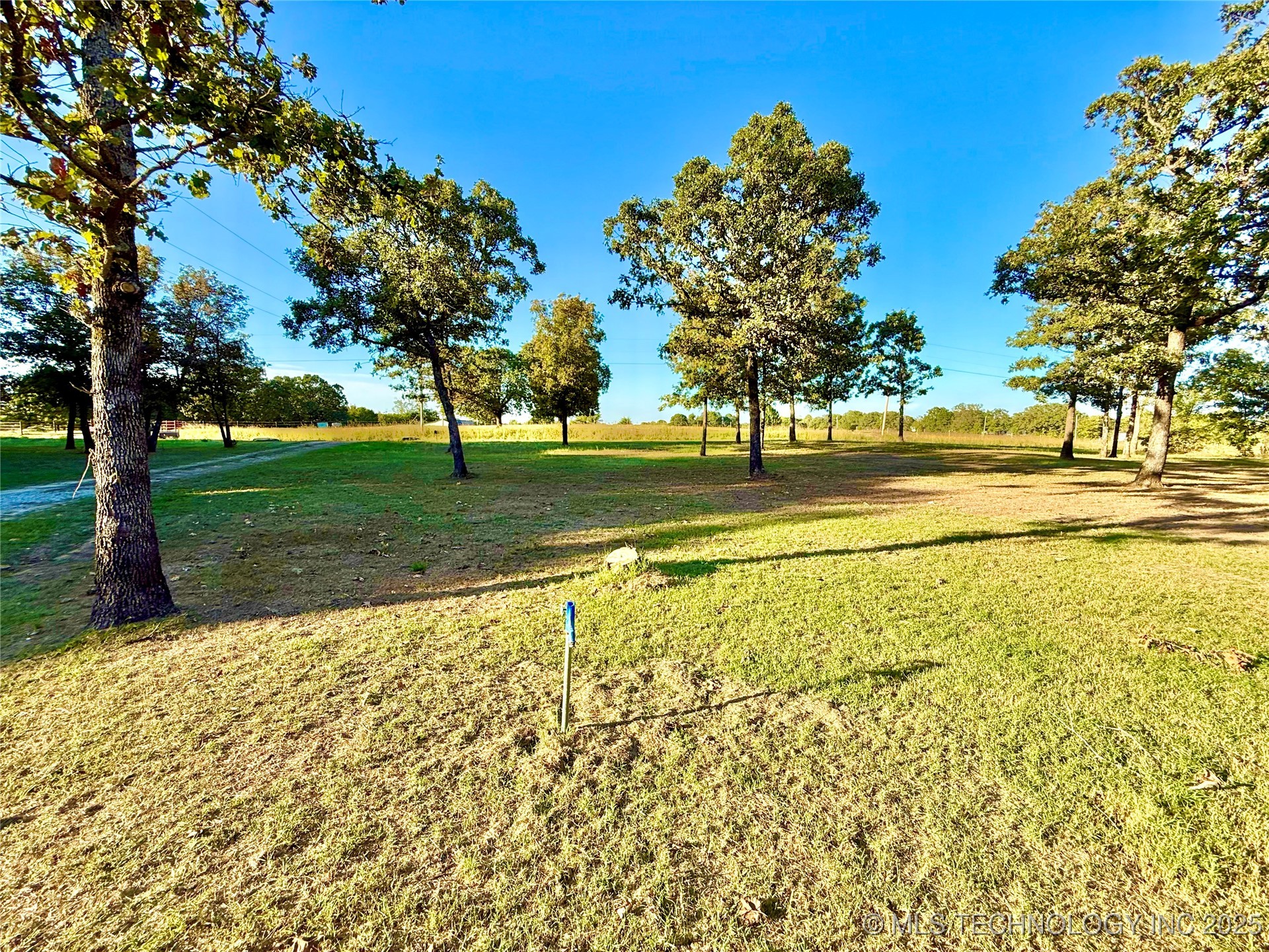 427996 E 1050 Rd Road Property Photo 35