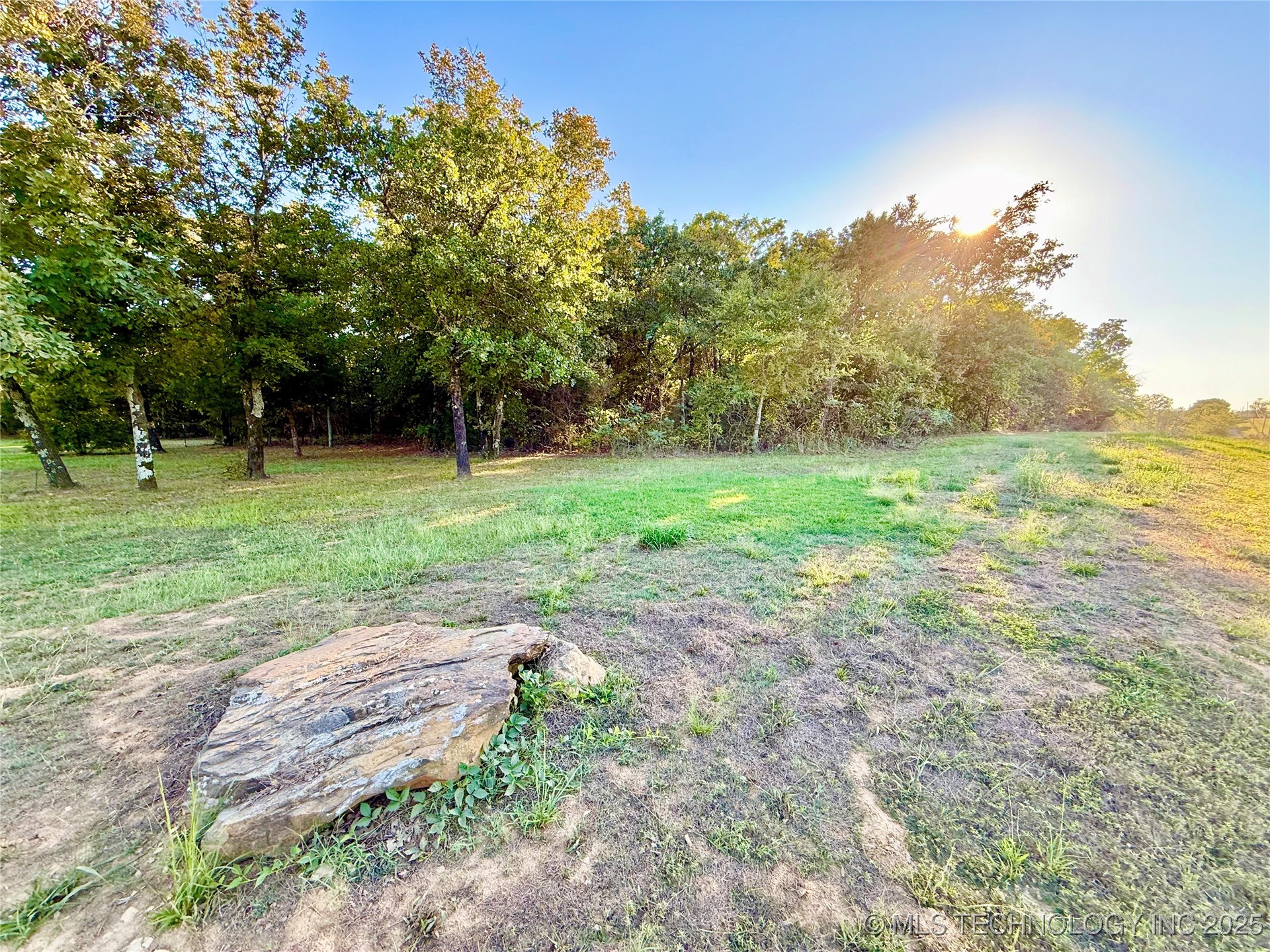 427996 E 1050 Rd Road Property Photo 42