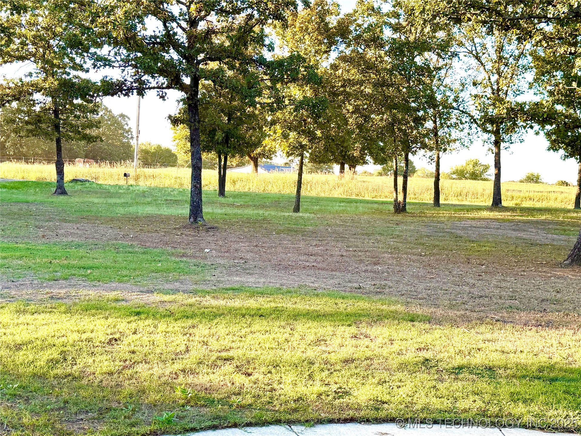 427996 E 1050 Rd Road Property Photo 47