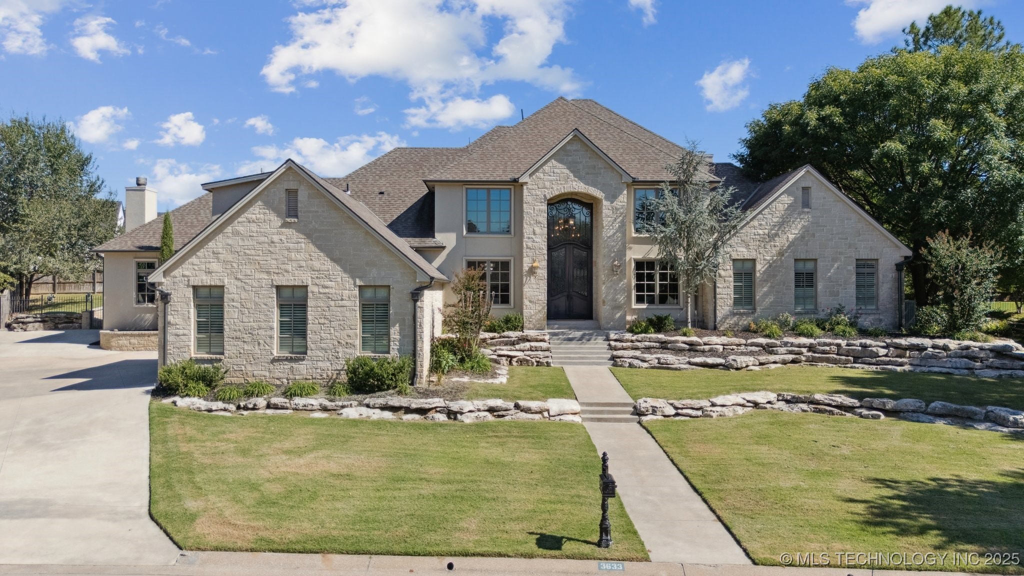 3633 E 104th Street Property Photo 1