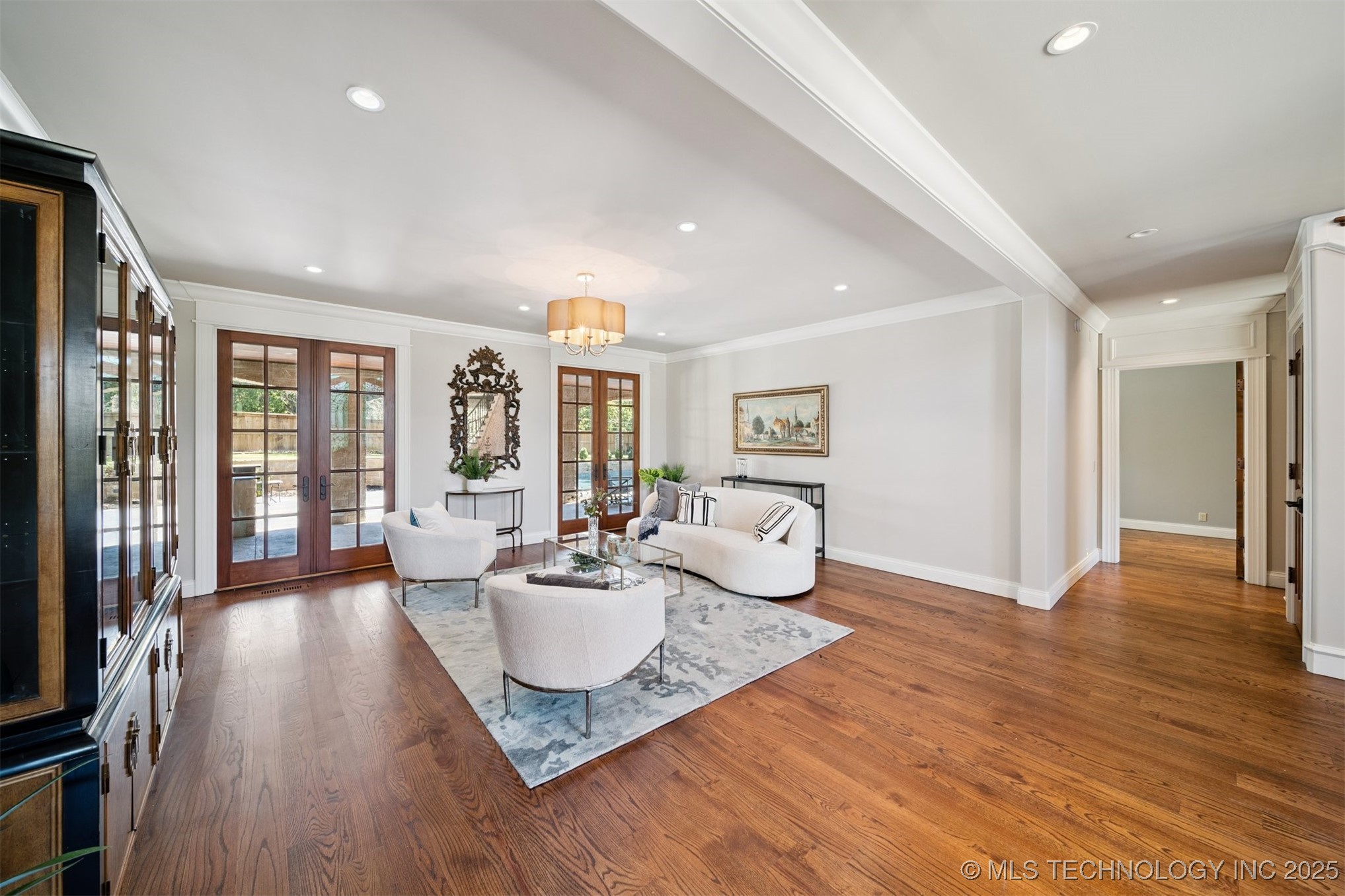 3633 E 104th Street Property Photo 16