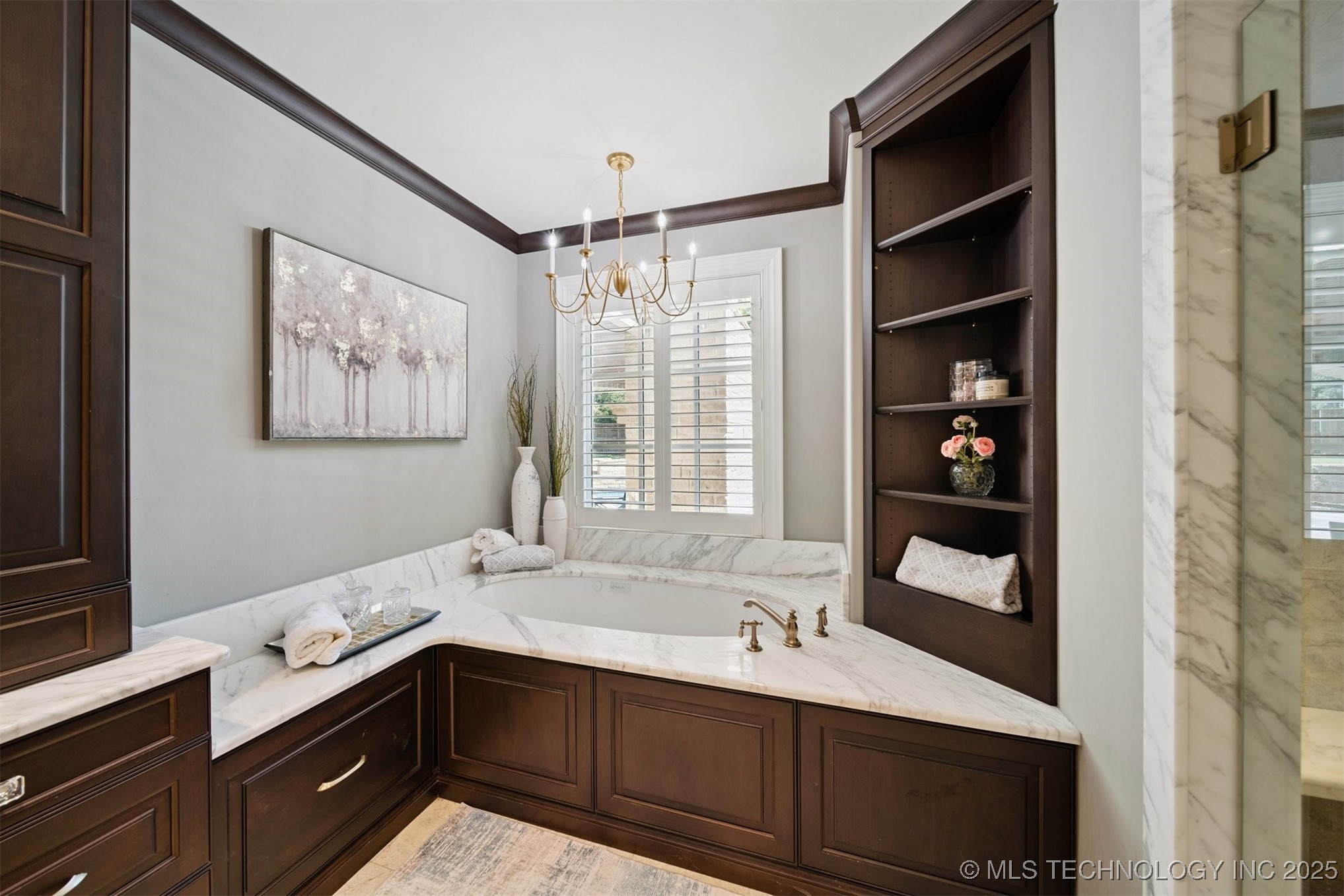 3633 E 104th Street Property Photo 23