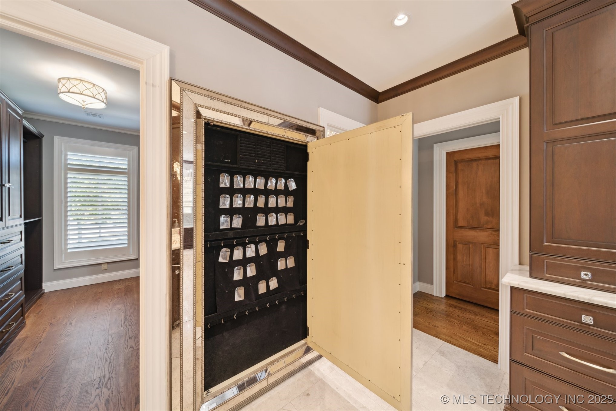 3633 E 104th Street Property Photo 26