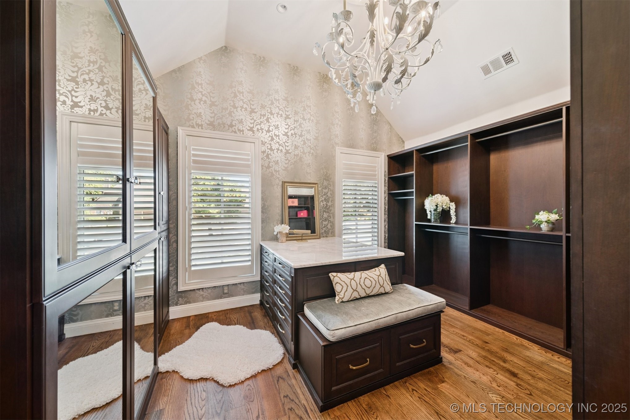 3633 E 104th Street Property Photo 27