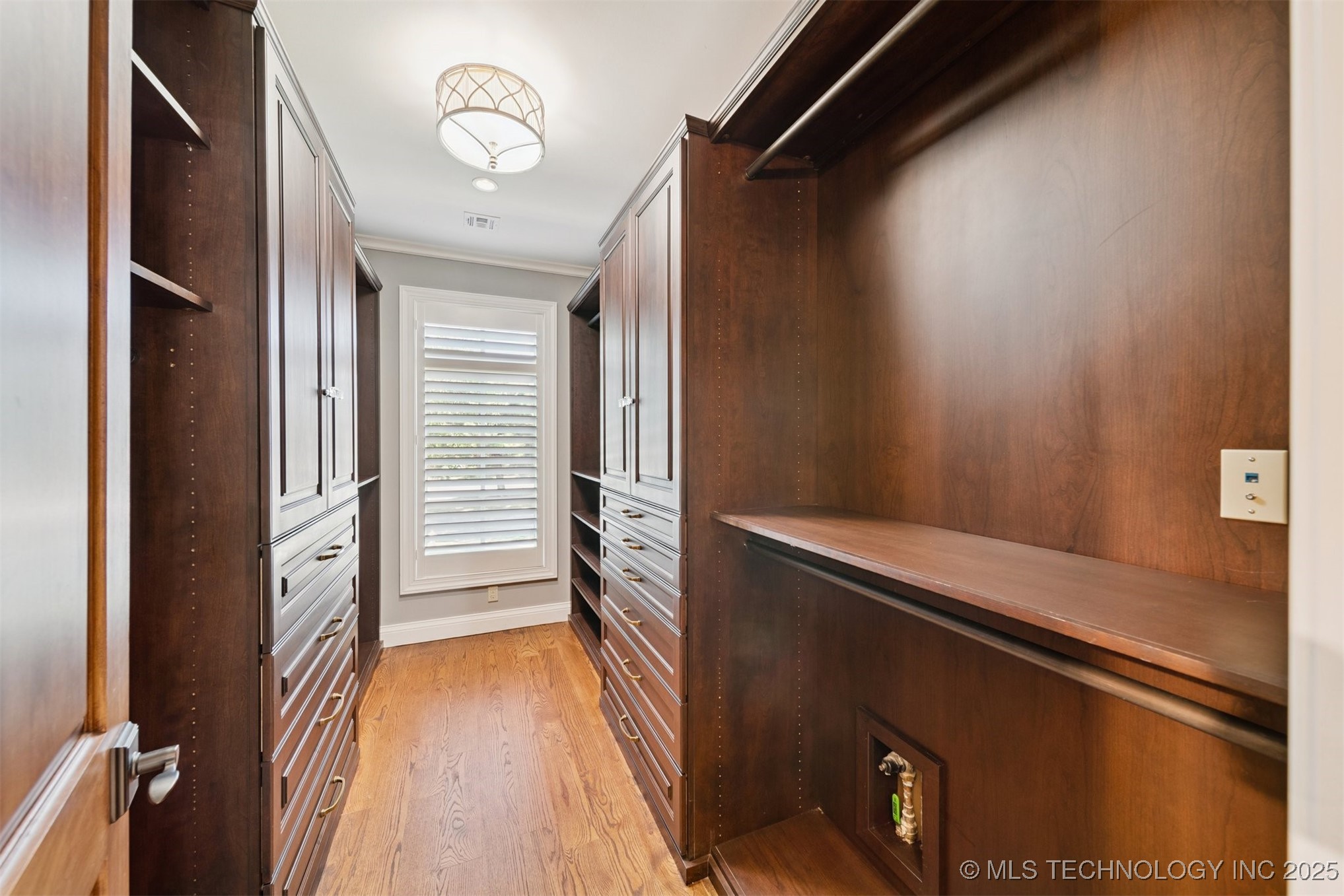 3633 E 104th Street Property Photo 29