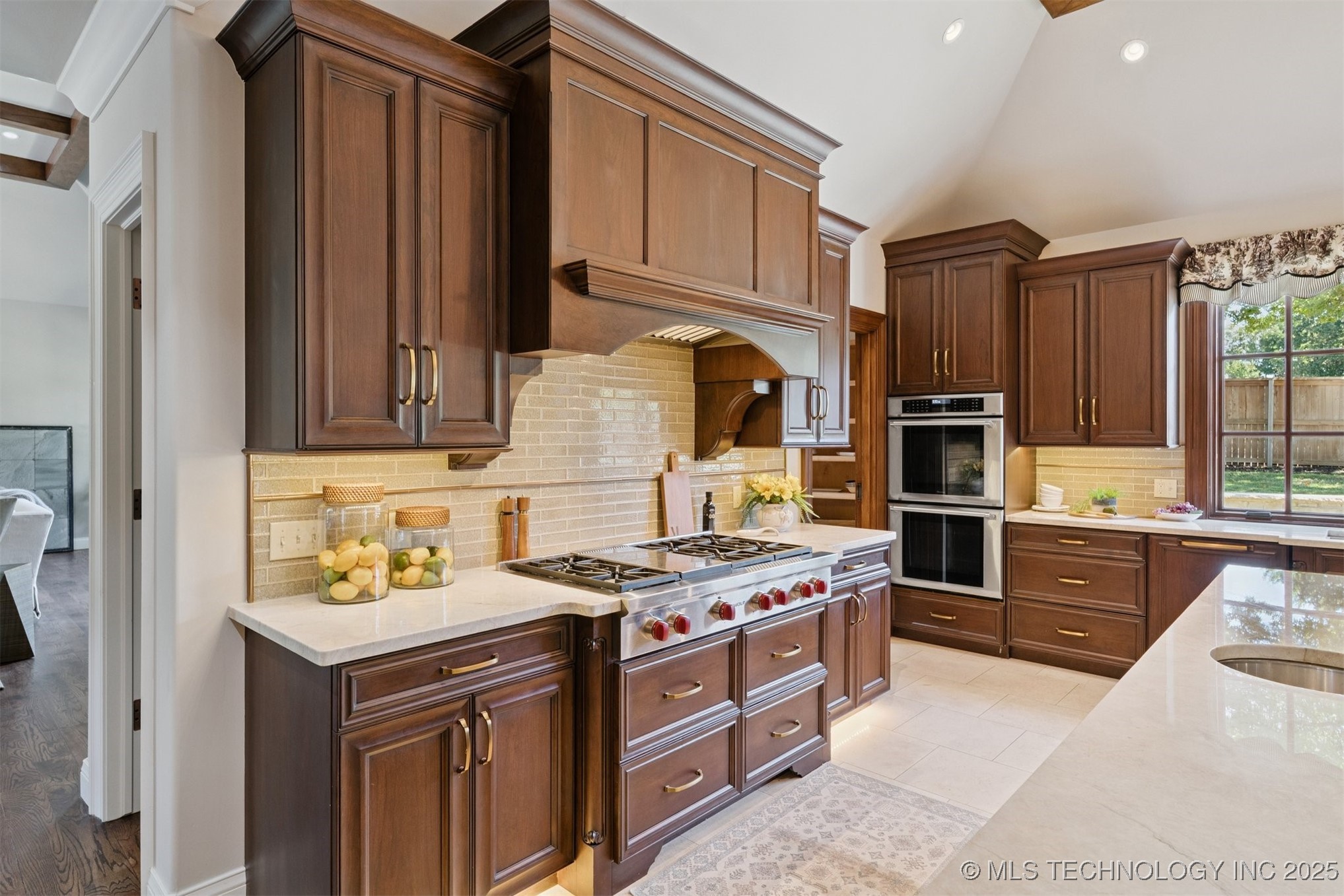 3633 E 104th Street Property Photo 34