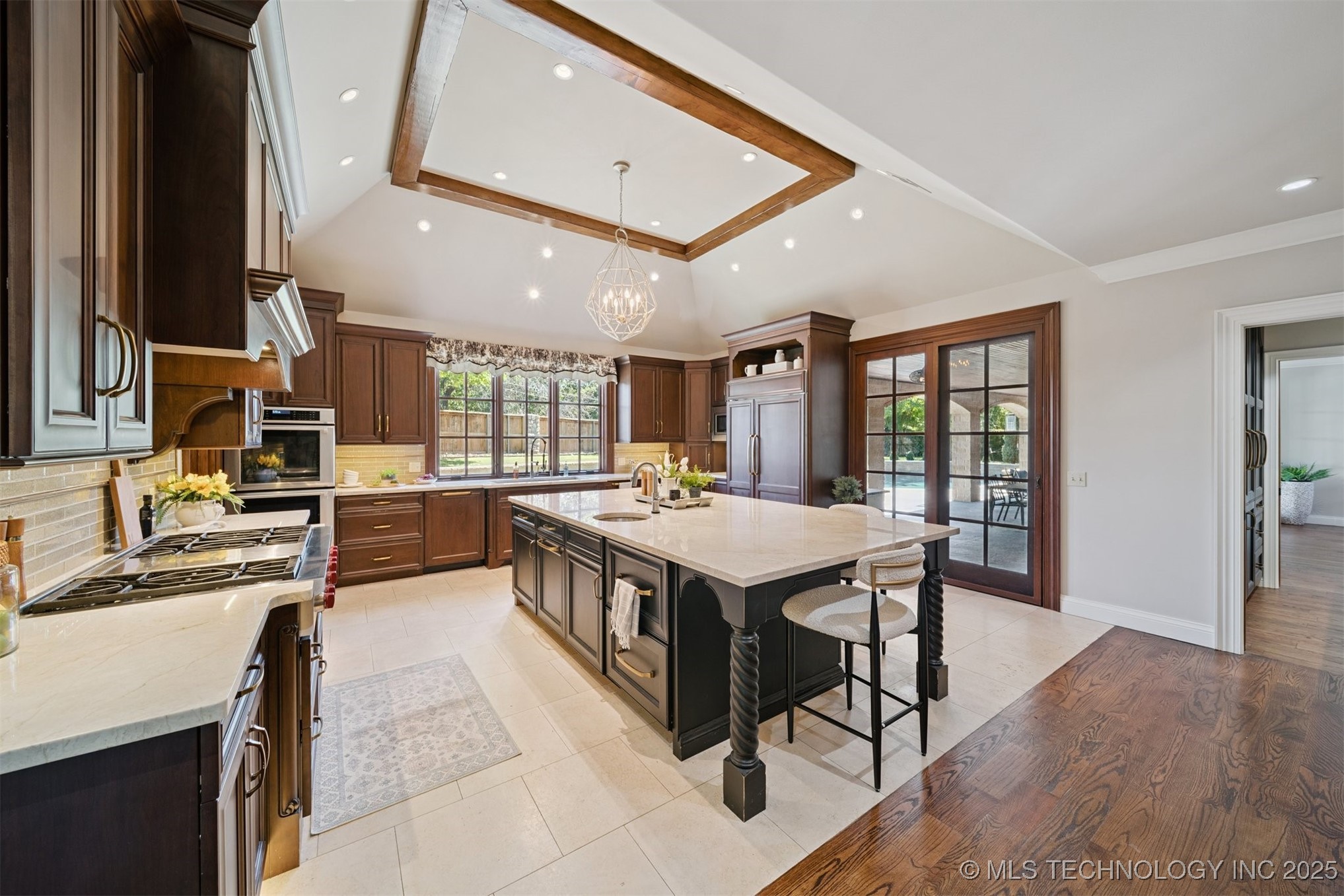 3633 E 104th Street Property Photo 35