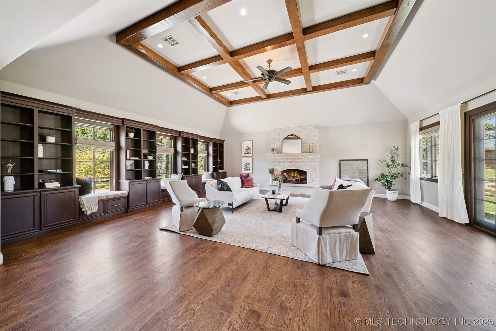 3633 E 104th Street Property Photo 45