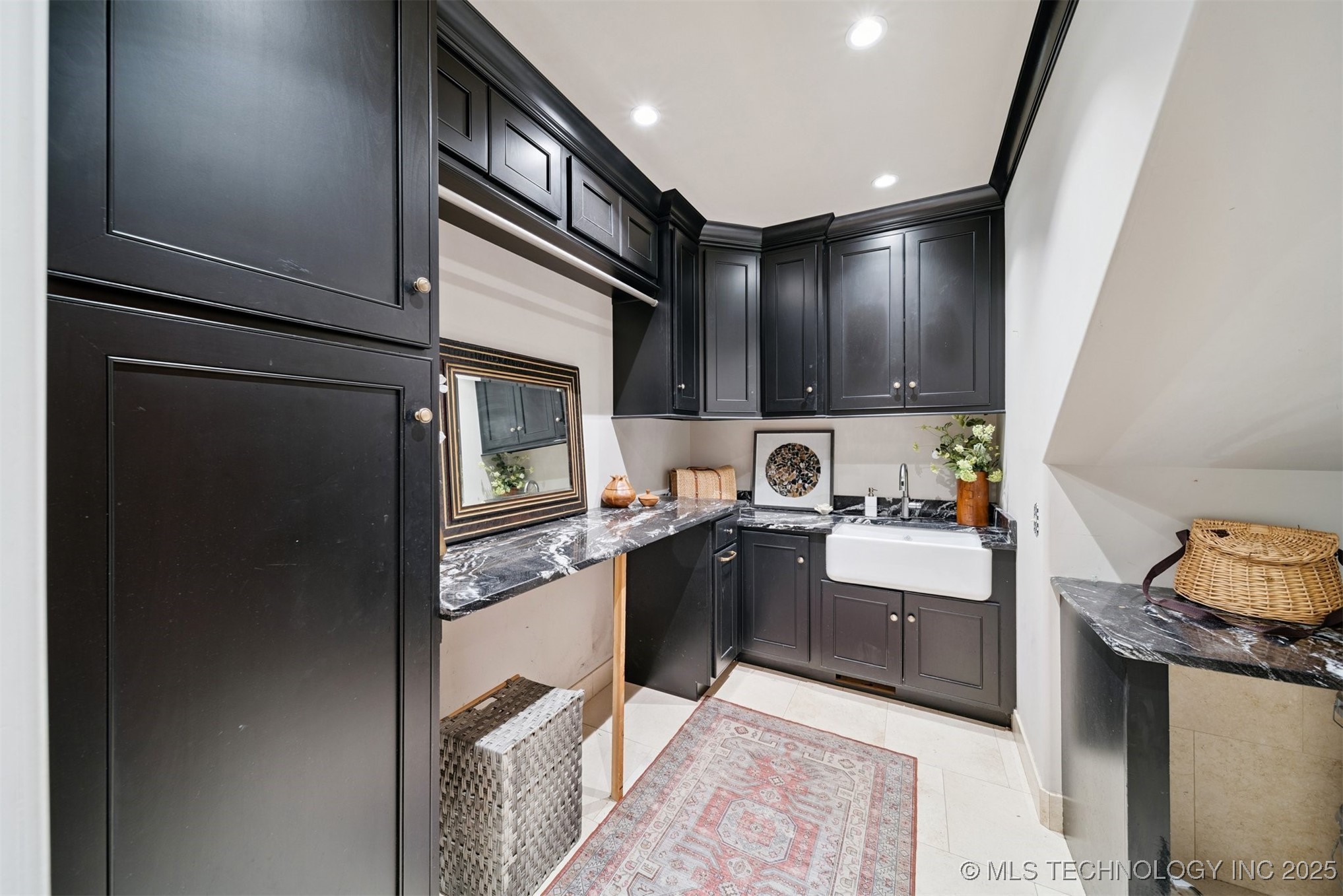 3633 E 104th Street Property Photo 49