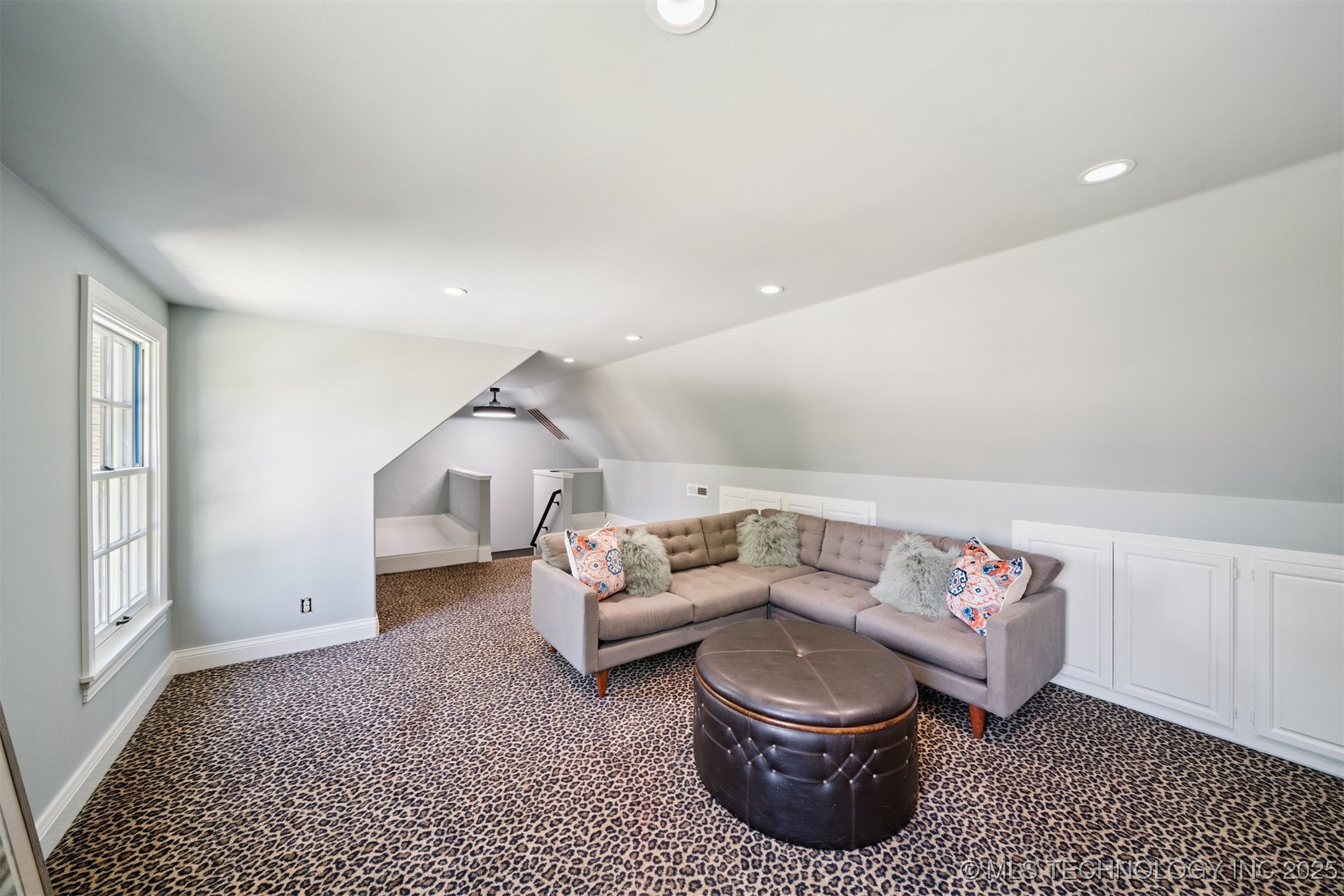 3633 E 104th Street Property Photo 53