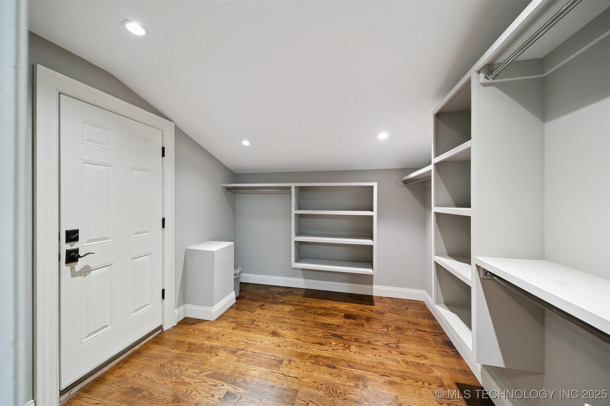 3633 E 104th Street Property Photo 66