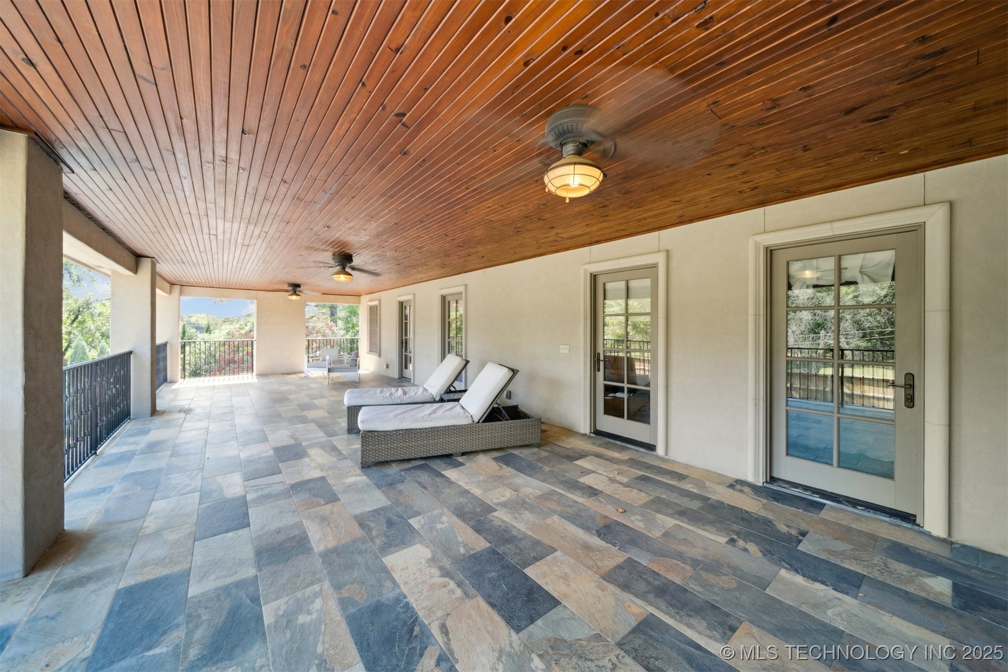 3633 E 104th Street Property Photo 68