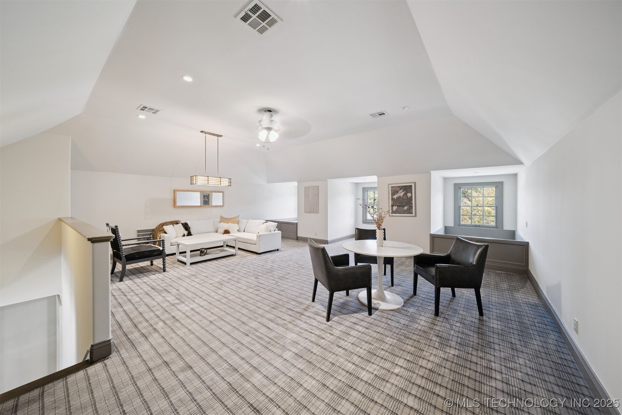 3633 E 104th Street Property Photo 71