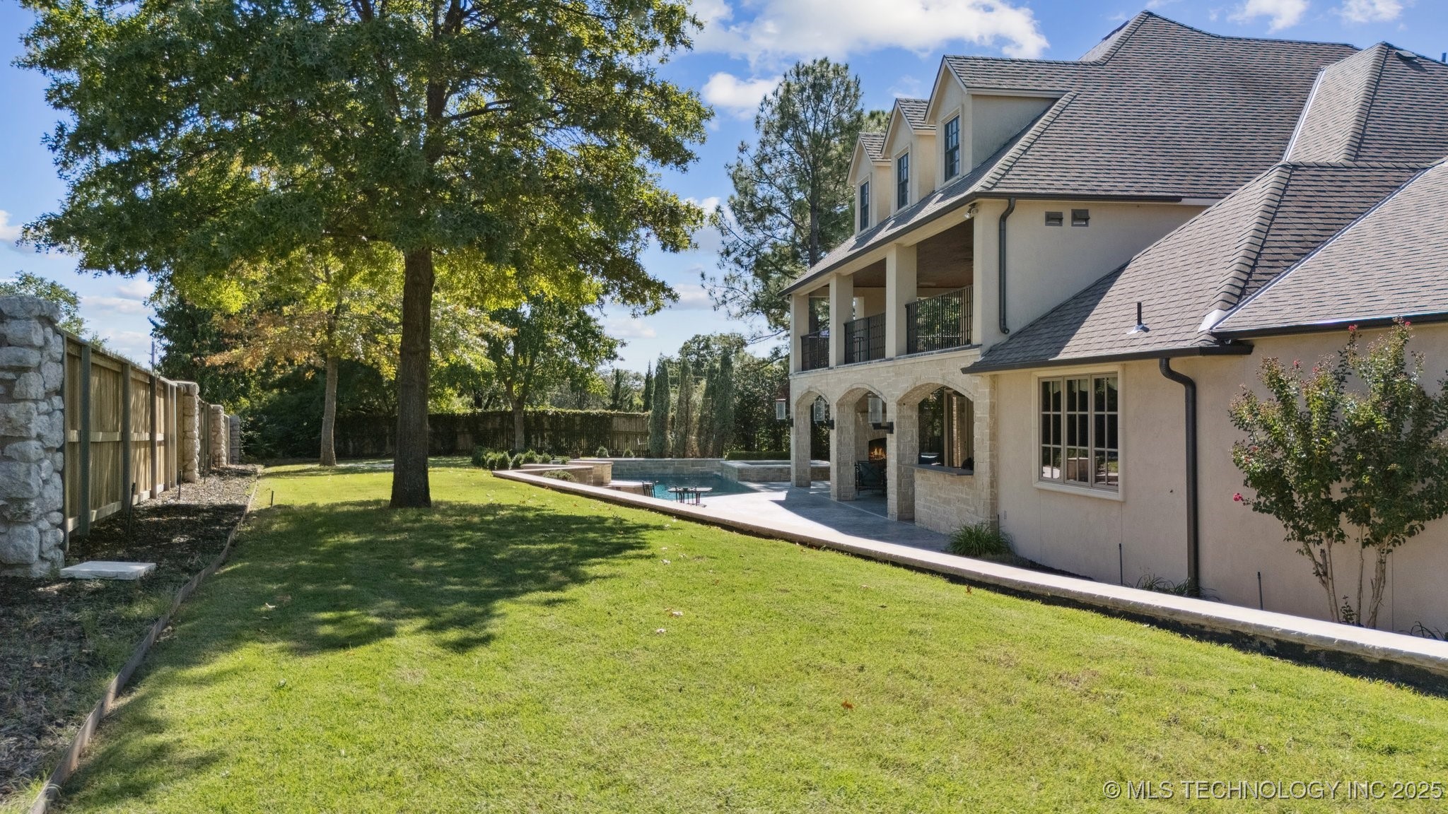 3633 E 104th Street Property Photo 87