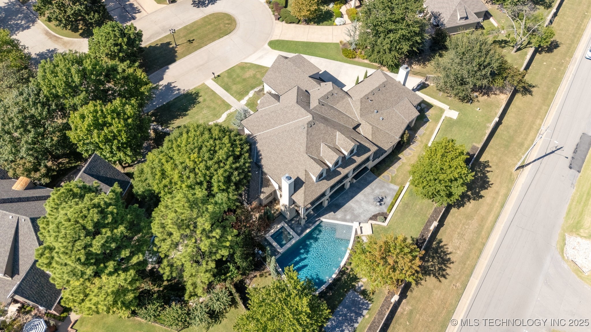 3633 E 104th Street Property Photo 91