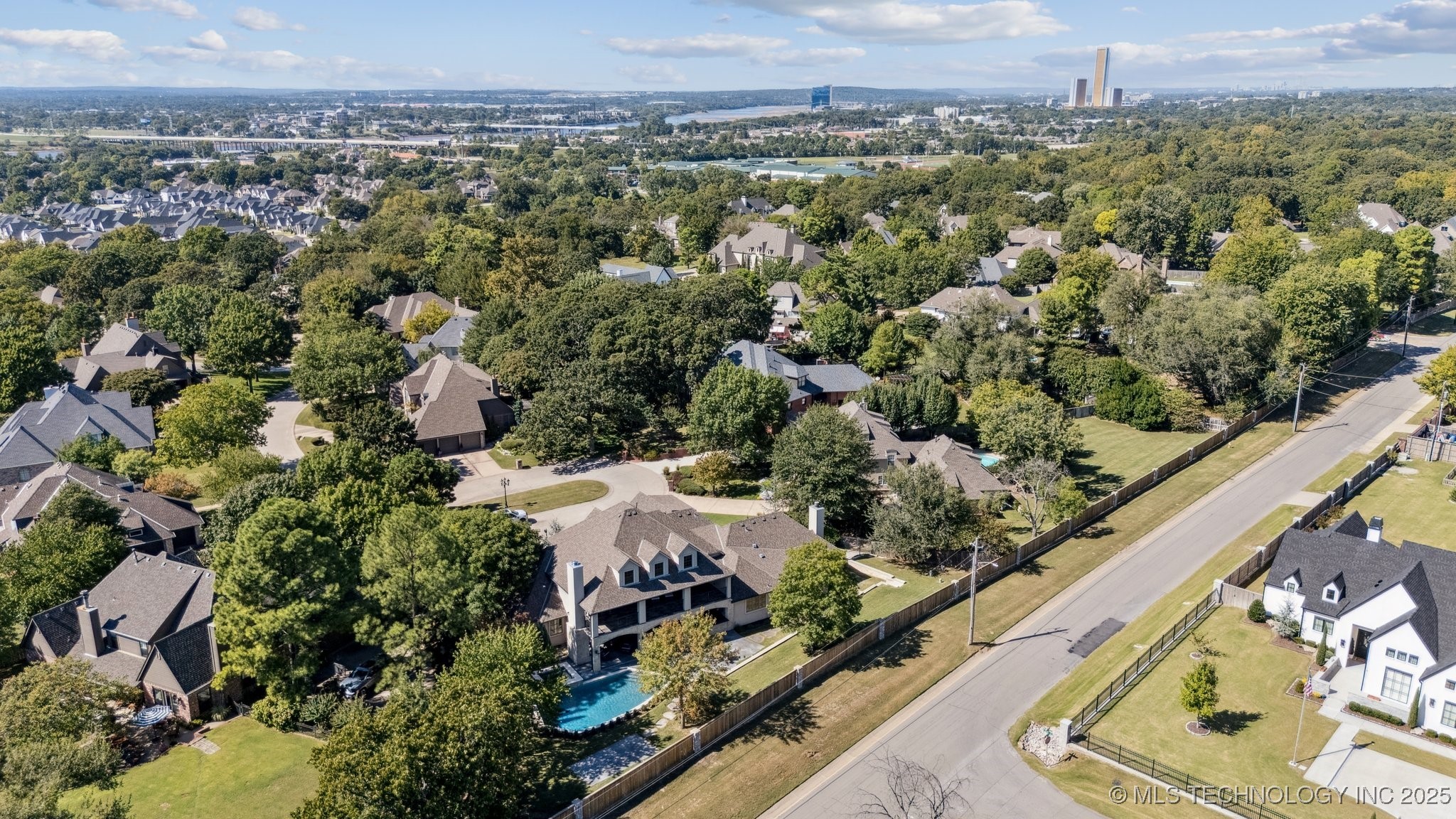 3633 E 104th Street Property Photo 92