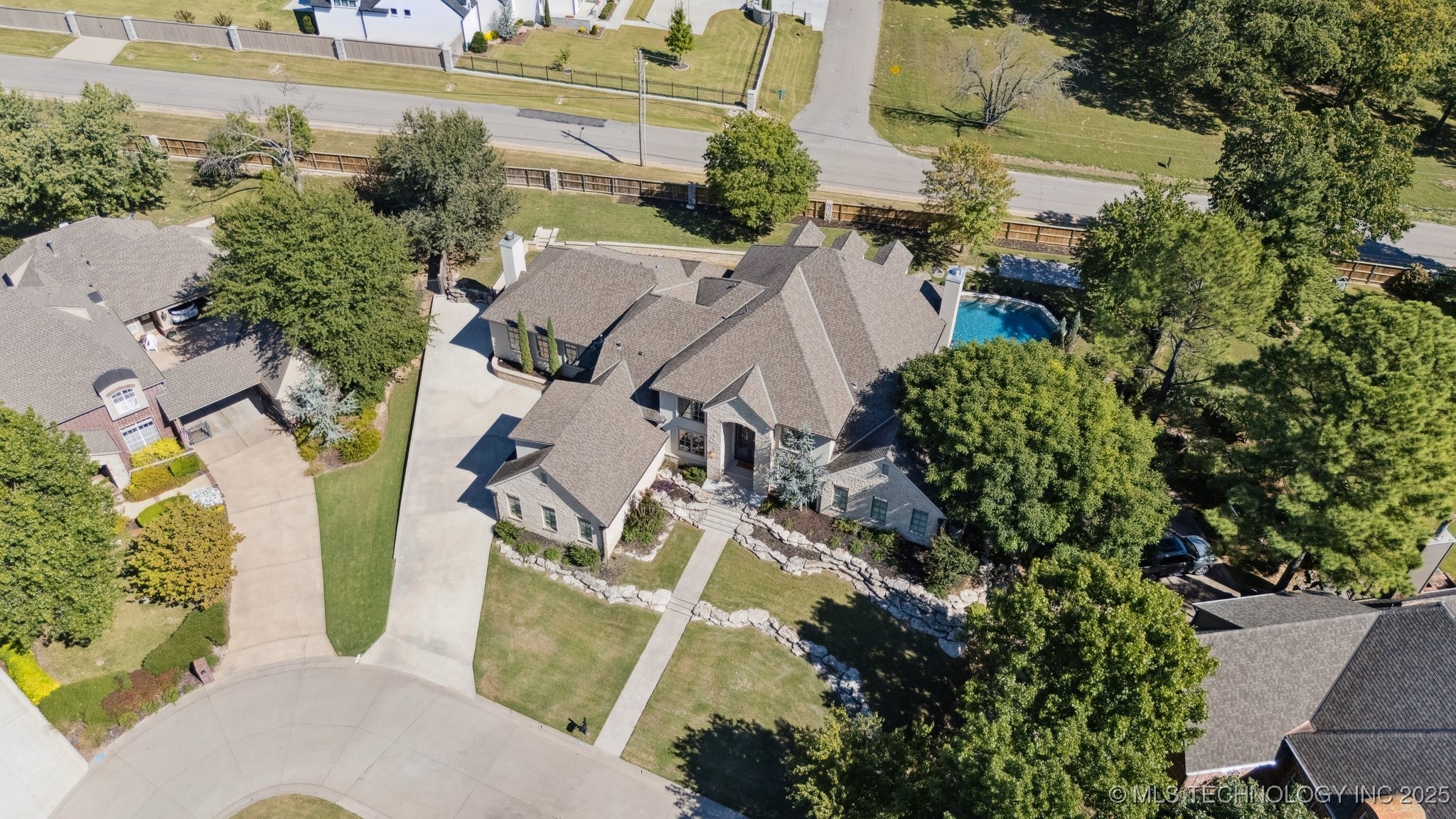 3633 E 104th Street Property Photo 96