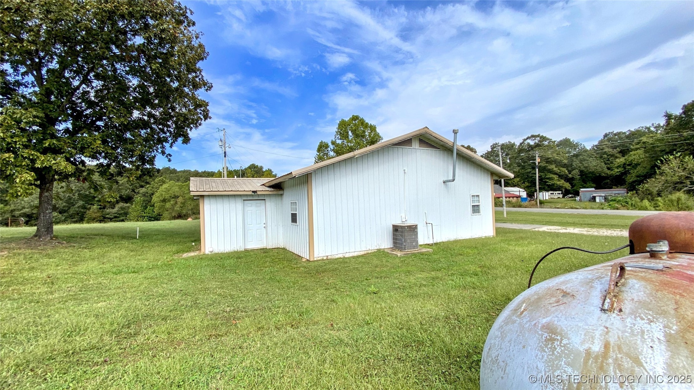 466708 Hwy 51 Property Photo 12