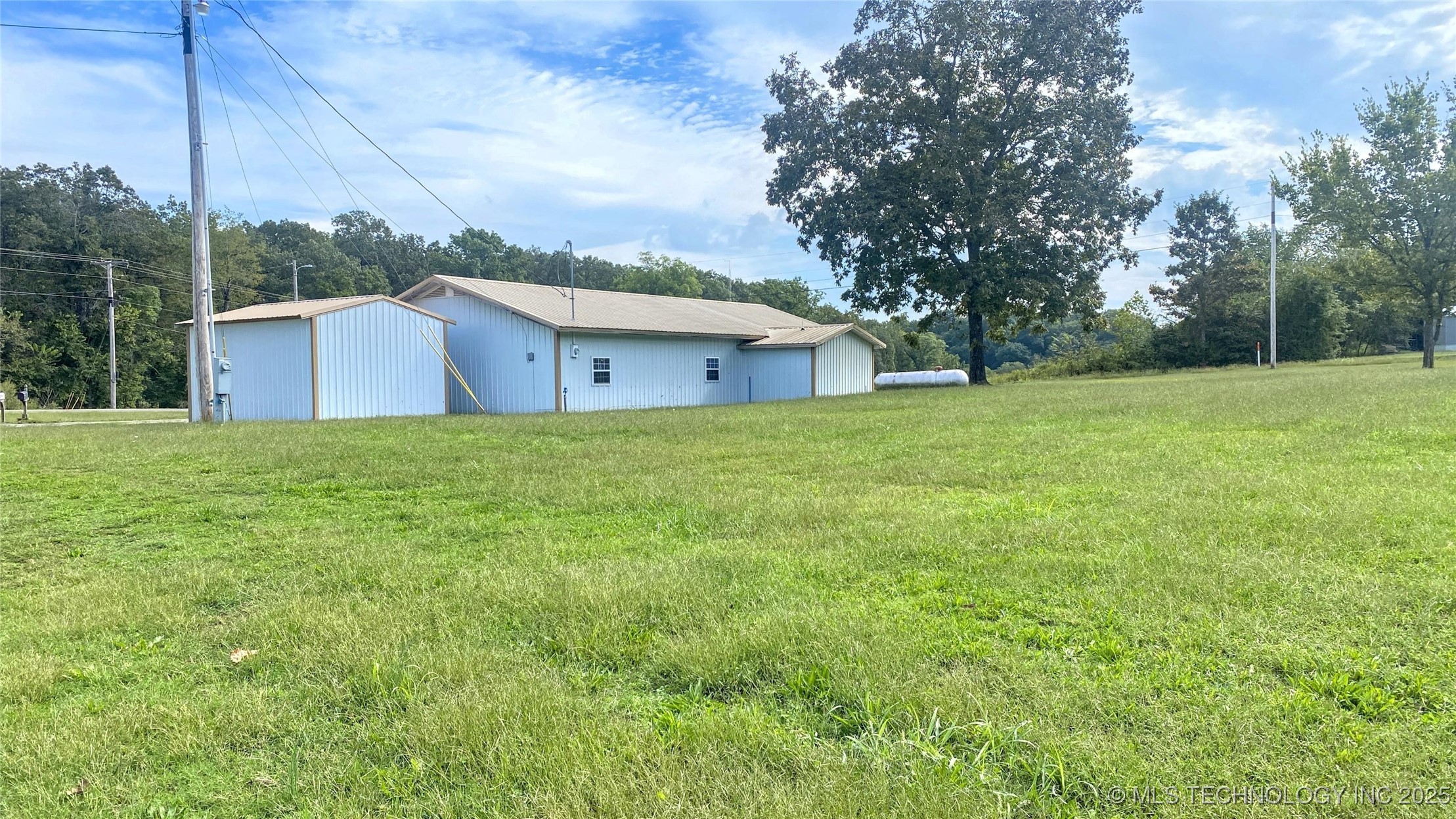 466708 Hwy 51 Property Photo 16