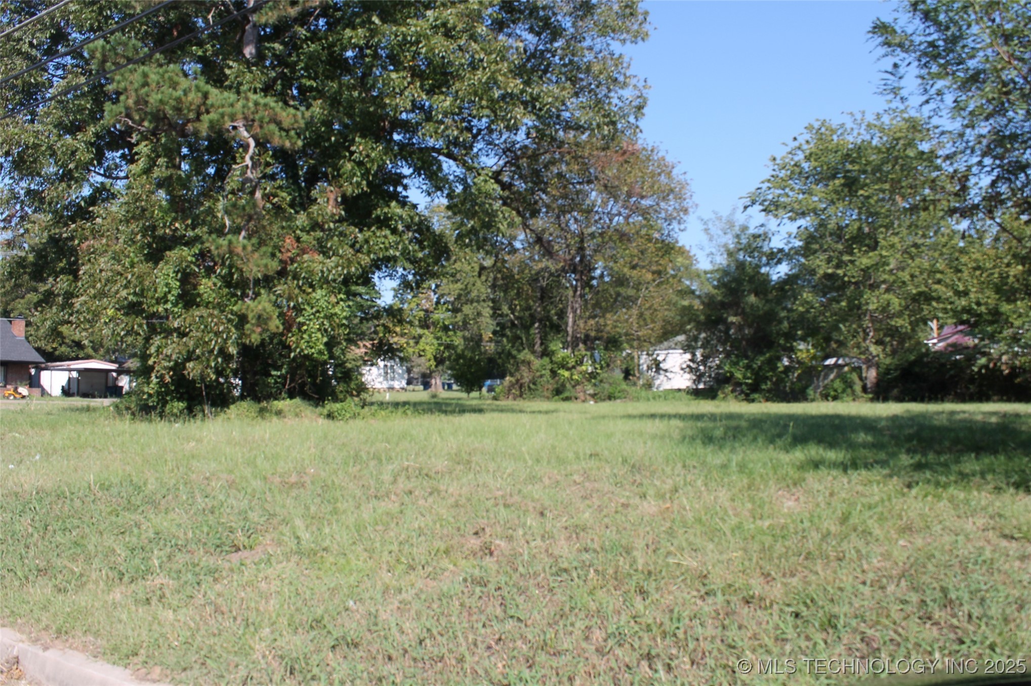 1300 S 2nd Property Photo 7