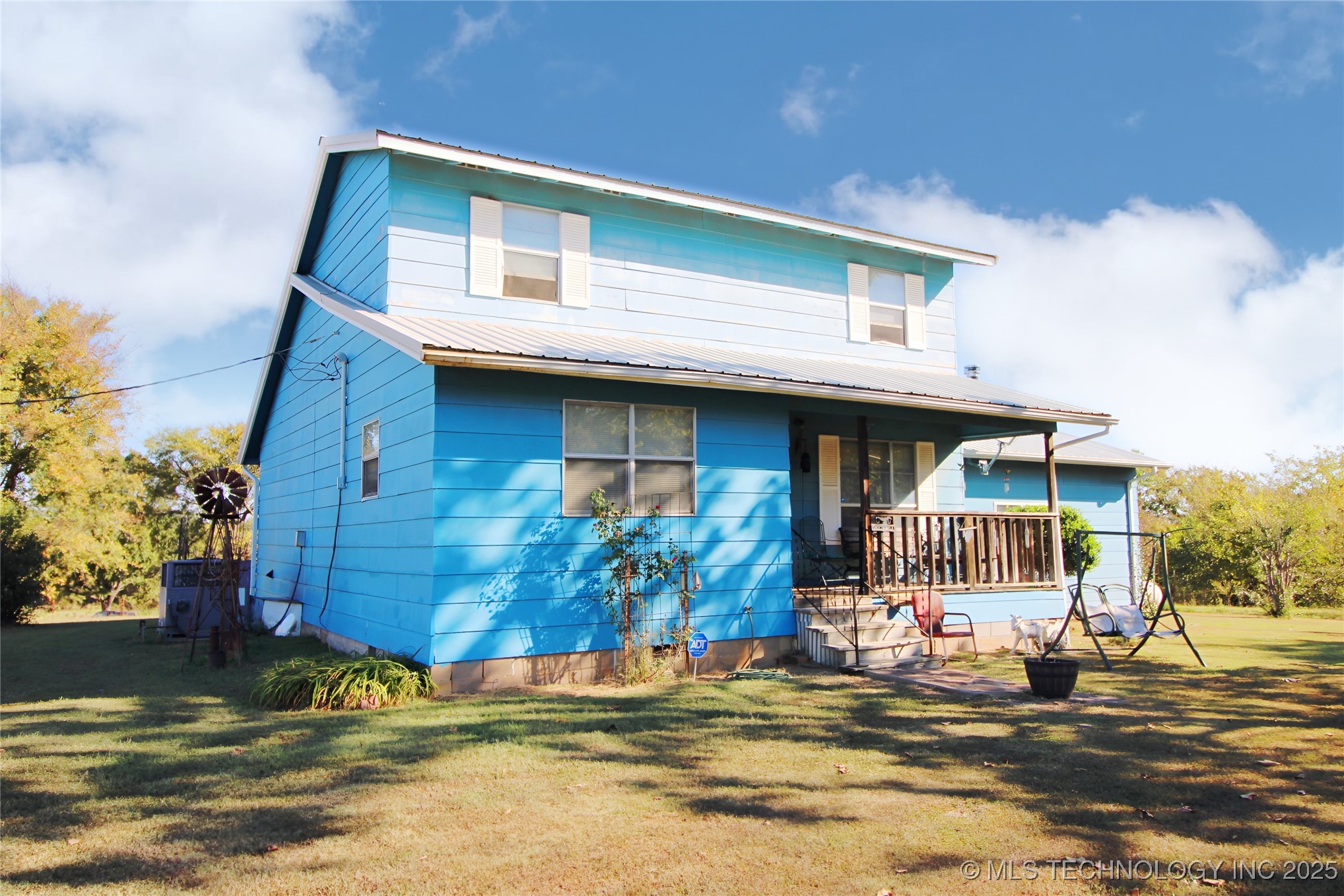 404517 E 1080 Road Property Photo 1