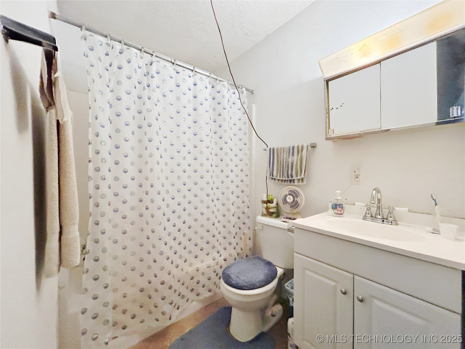 404517 E 1080 Road Property Photo 9