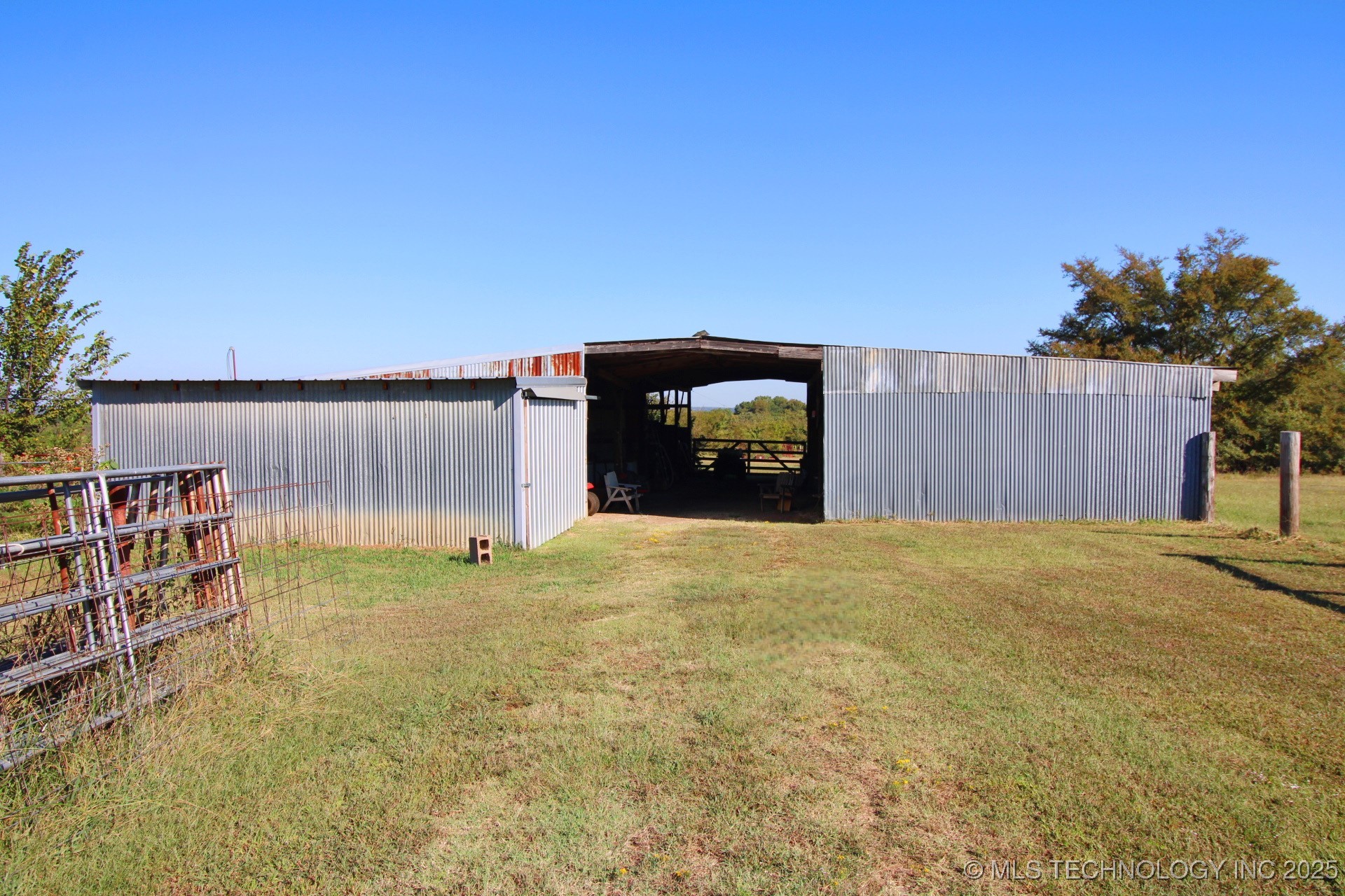 404517 E 1080 Road Property Photo 23