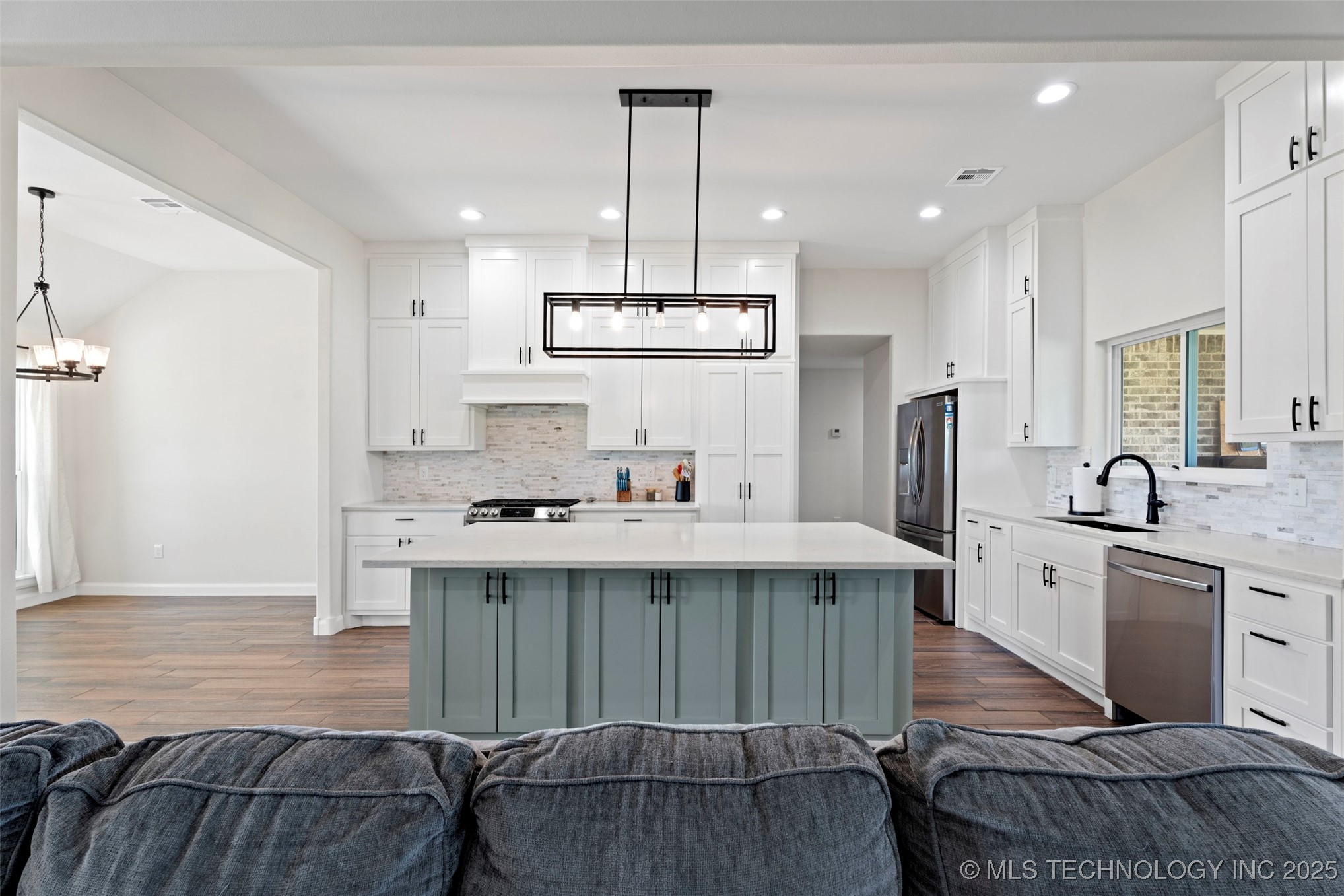 11890 S 4050 Road Property Photo 11