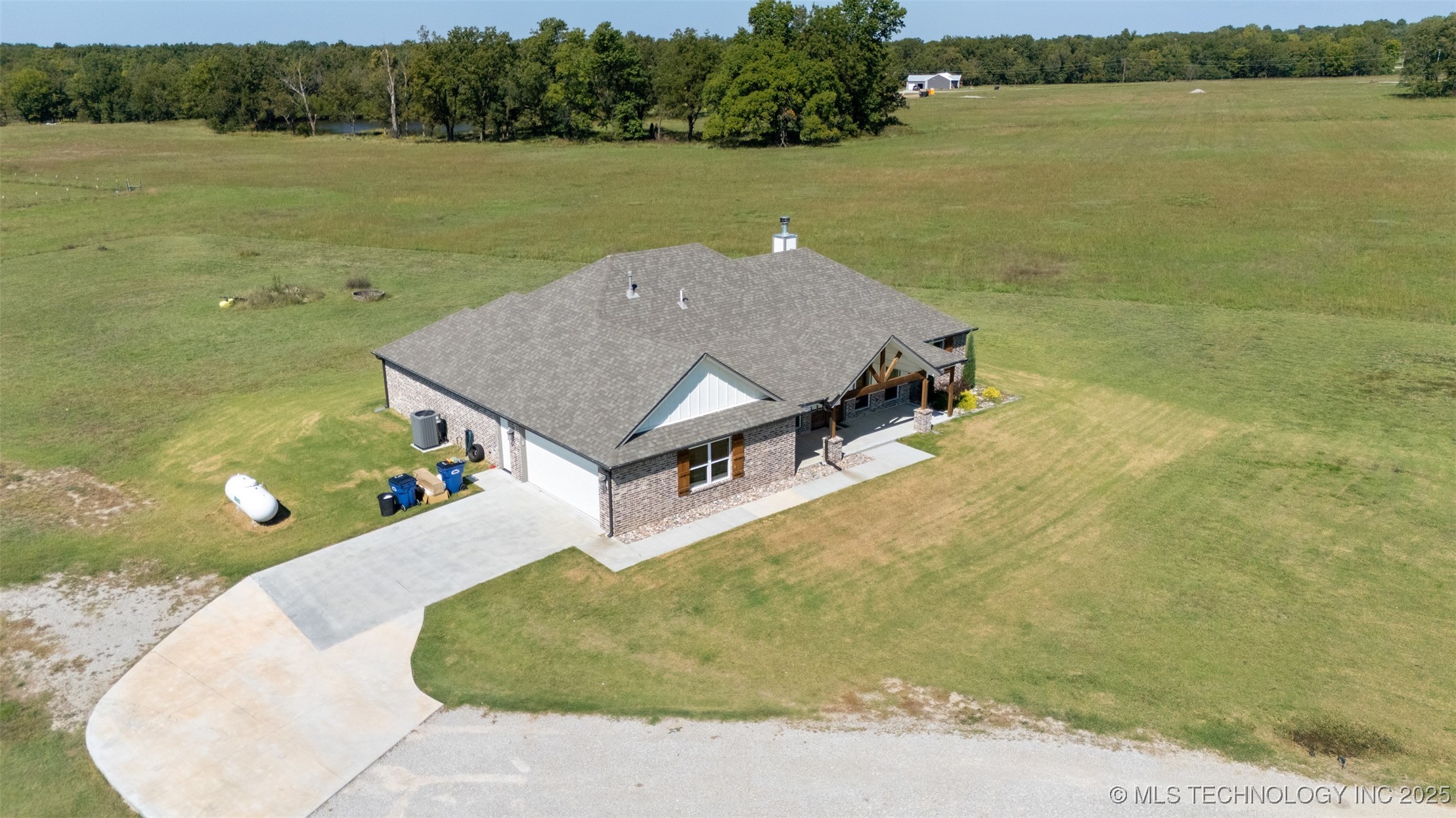 11890 S 4050 Road Property Photo 32