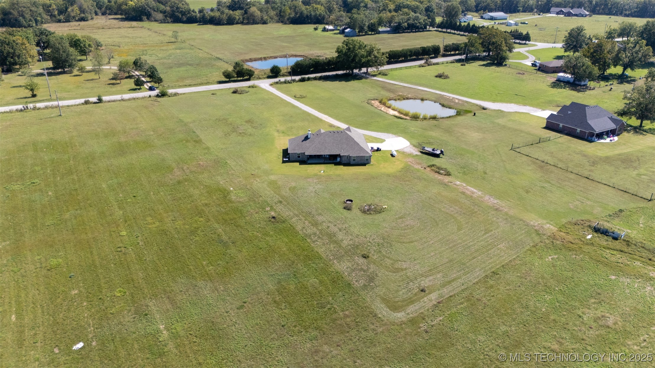 11890 S 4050 Road Property Photo 34