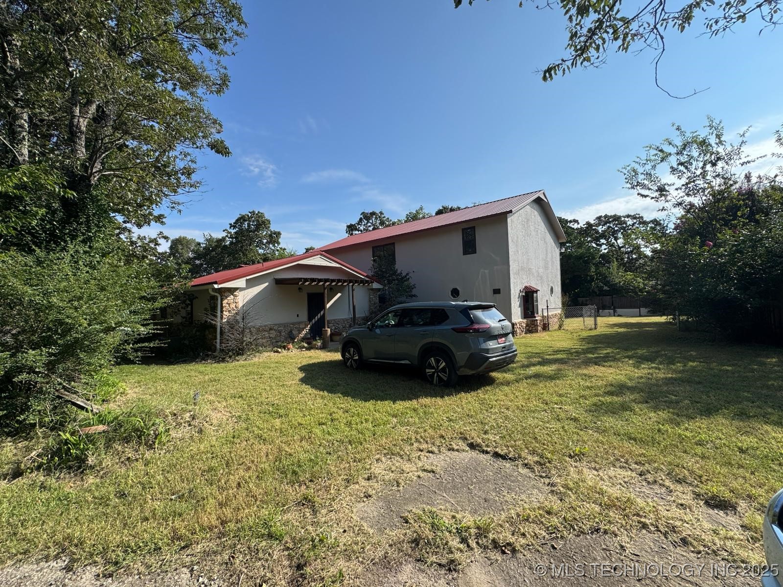 224 Fitch Street Property Photo 3