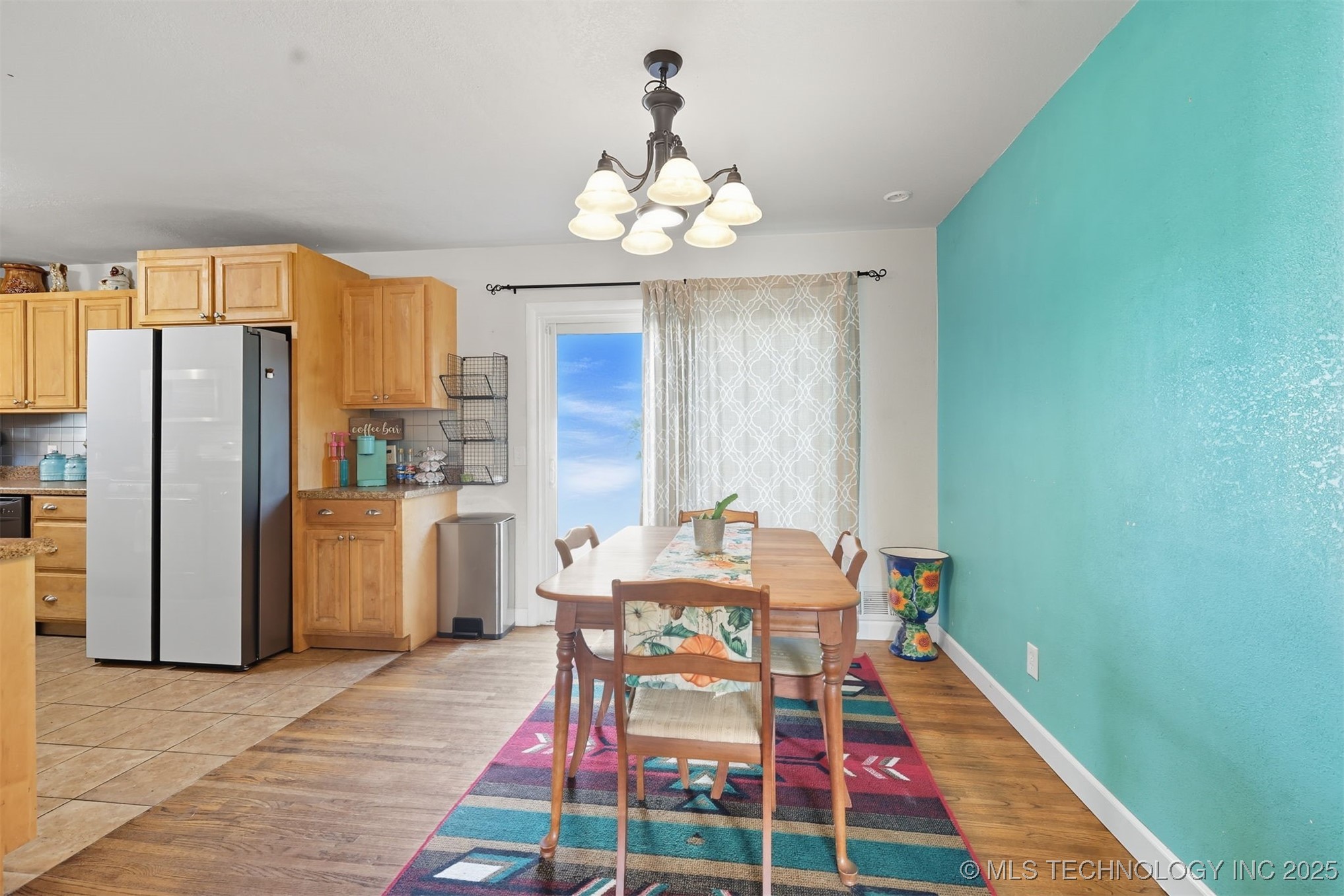 305 N 7th Avenue Property Photo 9