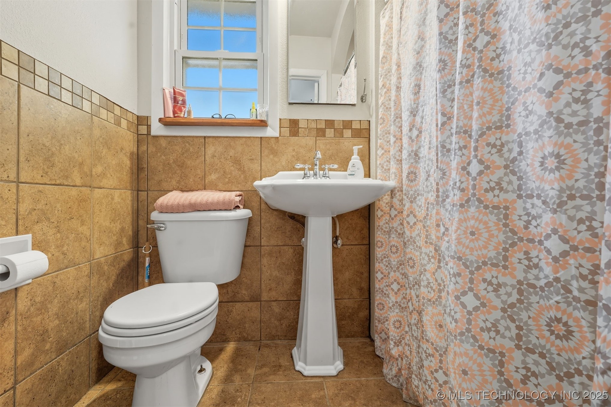 305 N 7th Avenue Property Photo 14