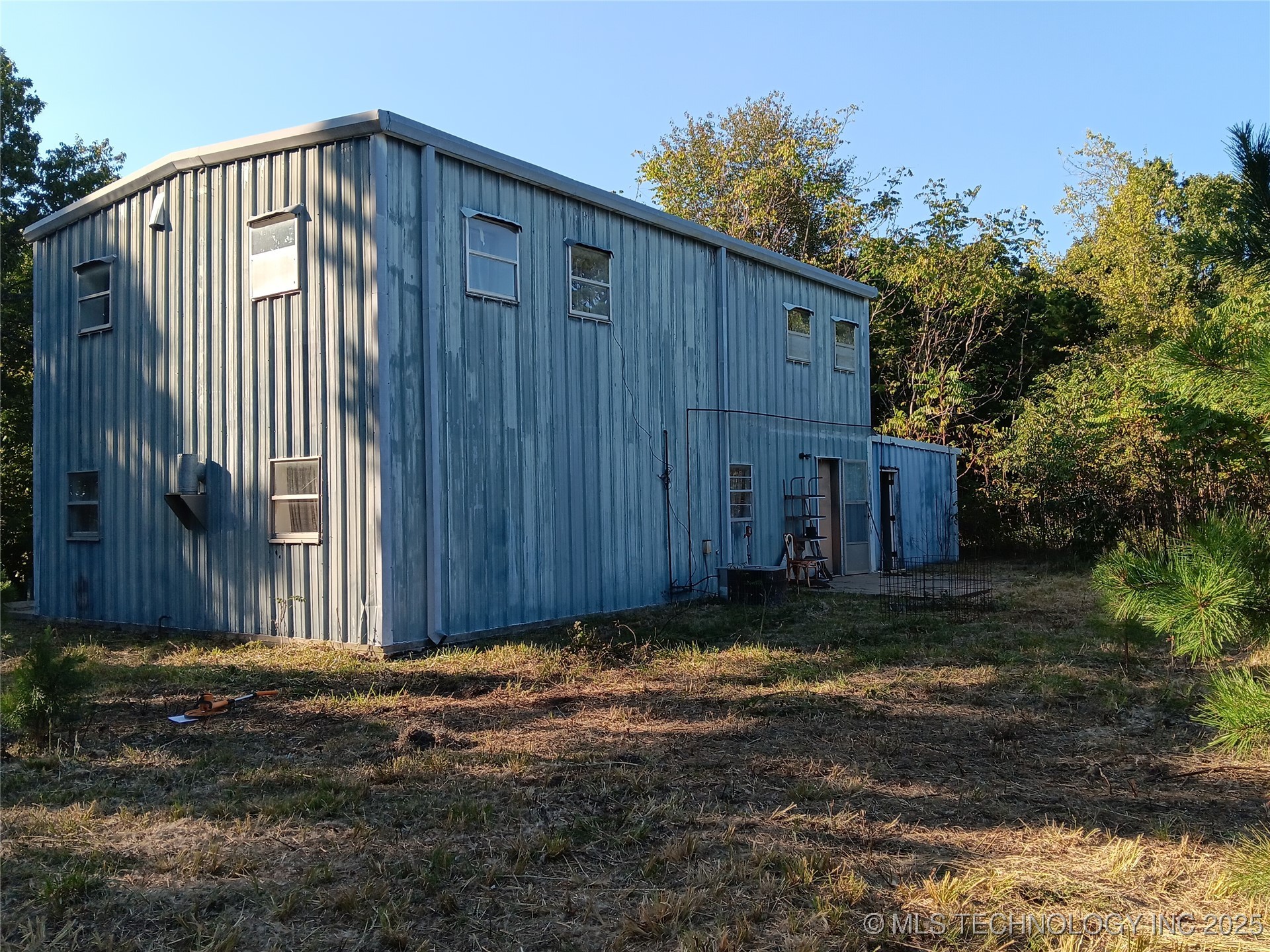 11377 E 590 Road Property Photo 1