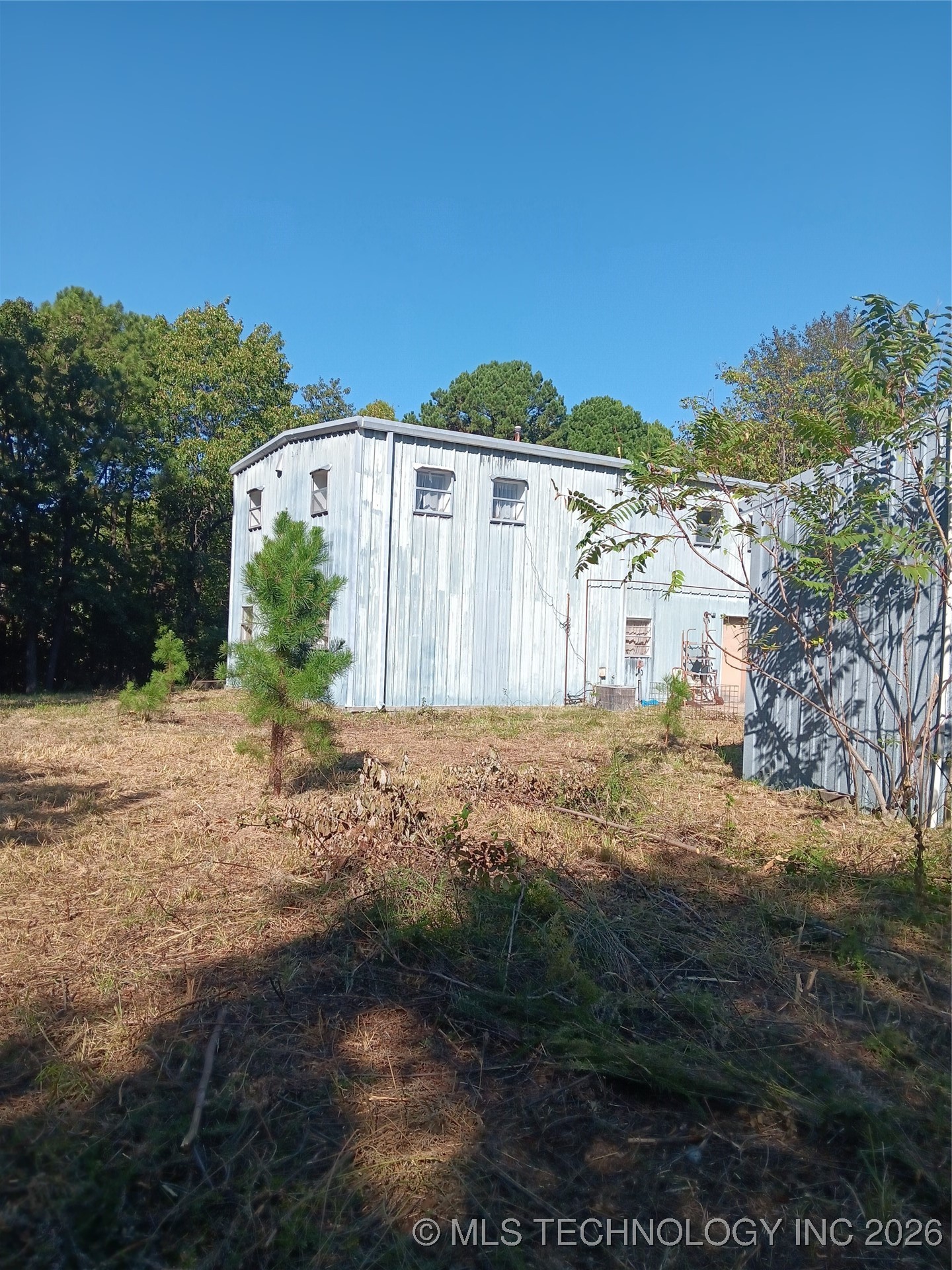 11377 E 590 Road Property Photo 2