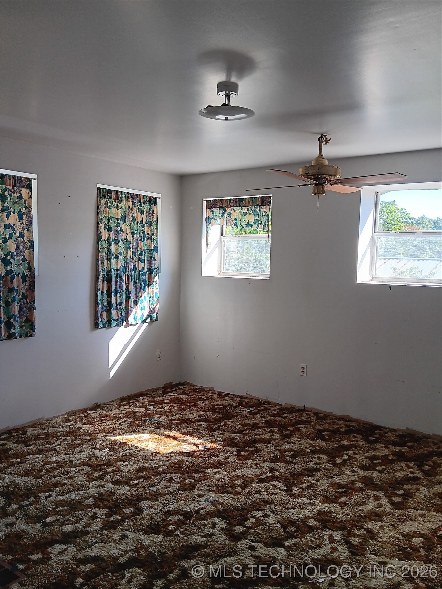 11377 E 590 Road Property Photo 6