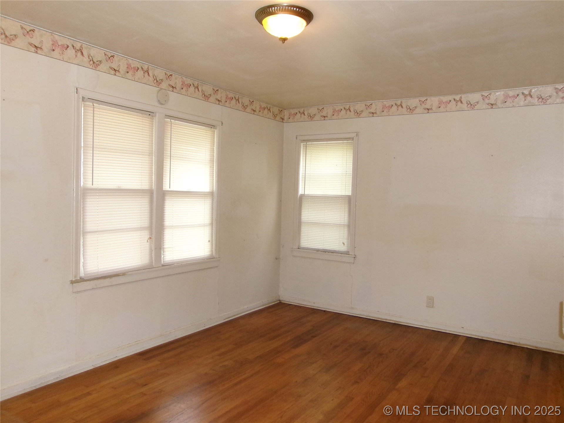 718 S 29th Street Property Photo 2