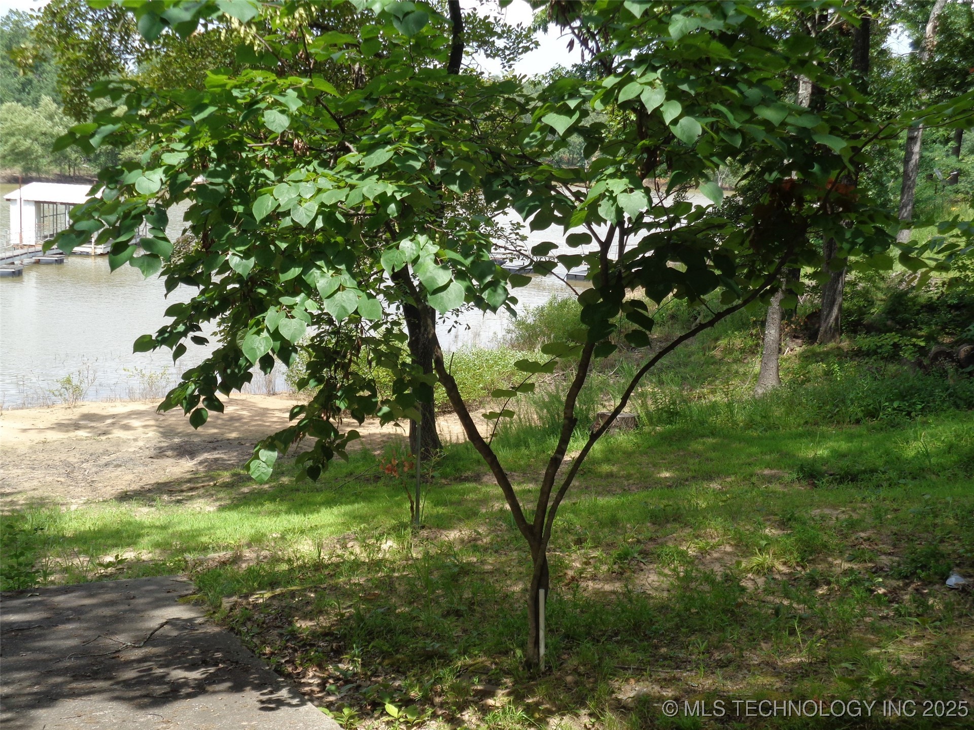 116645 S 4256 Road Property Photo 3