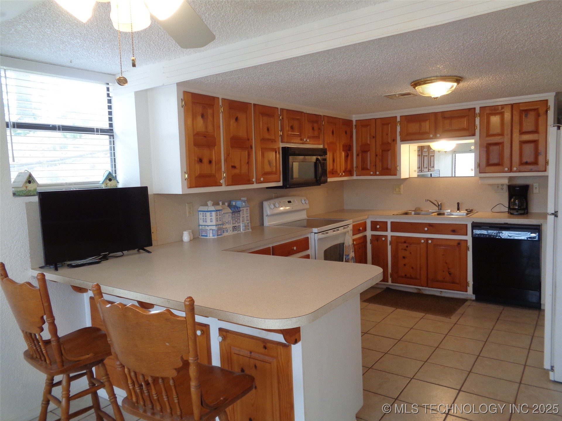 116645 S 4256 Road Property Photo 11