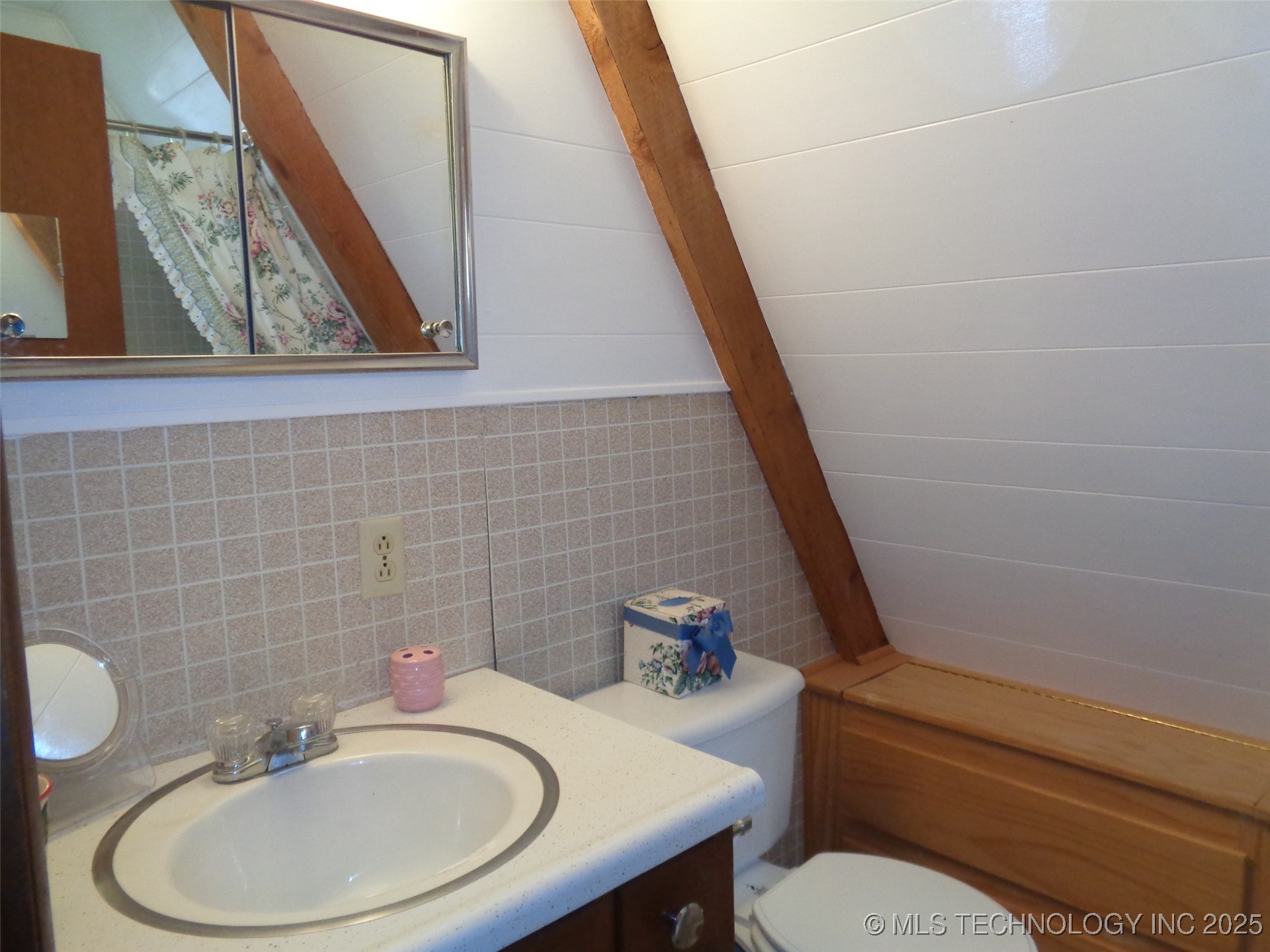 116645 S 4256 Road Property Photo 23